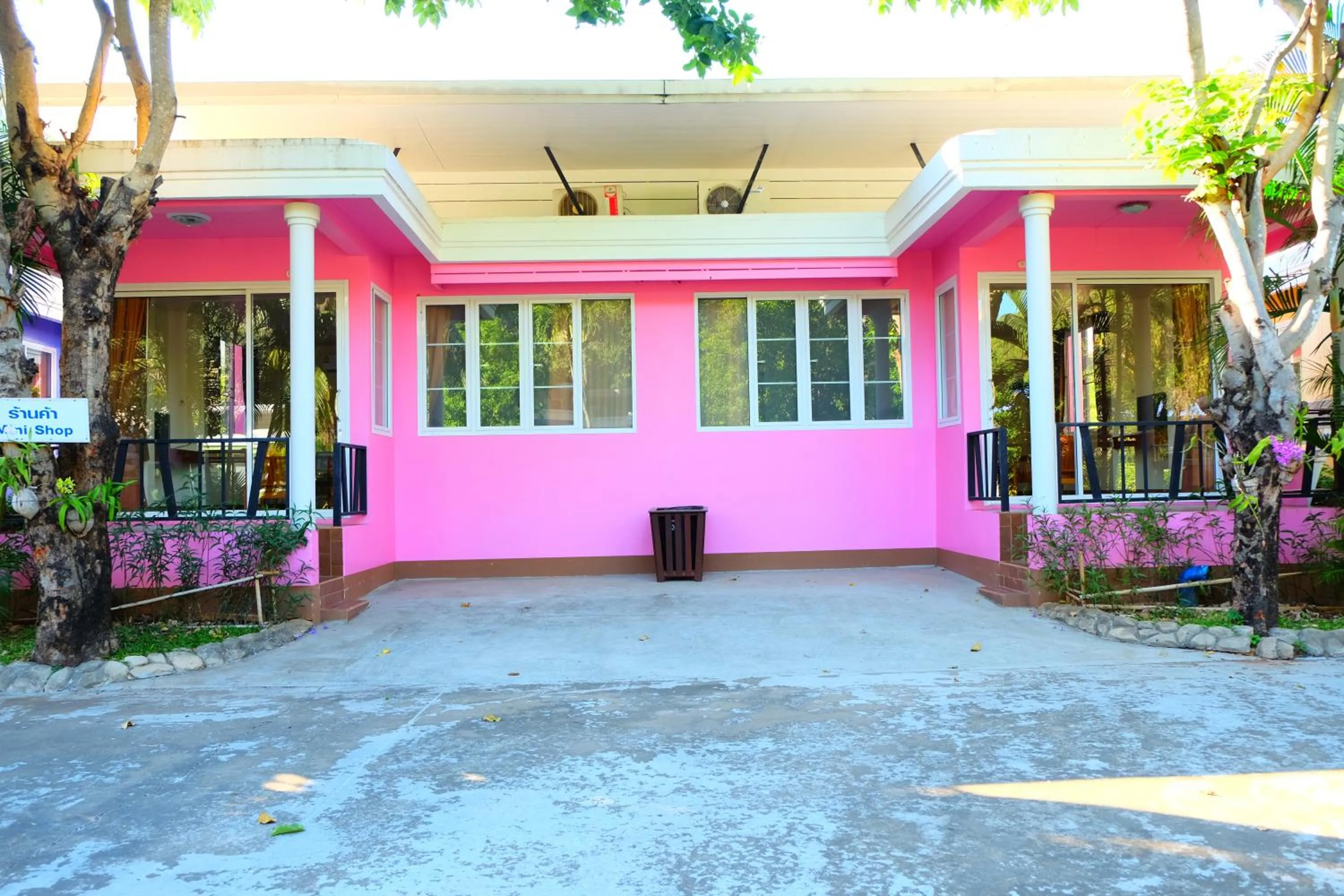 Bungalow with Garden View in New Travel Beach Hotel & Resort