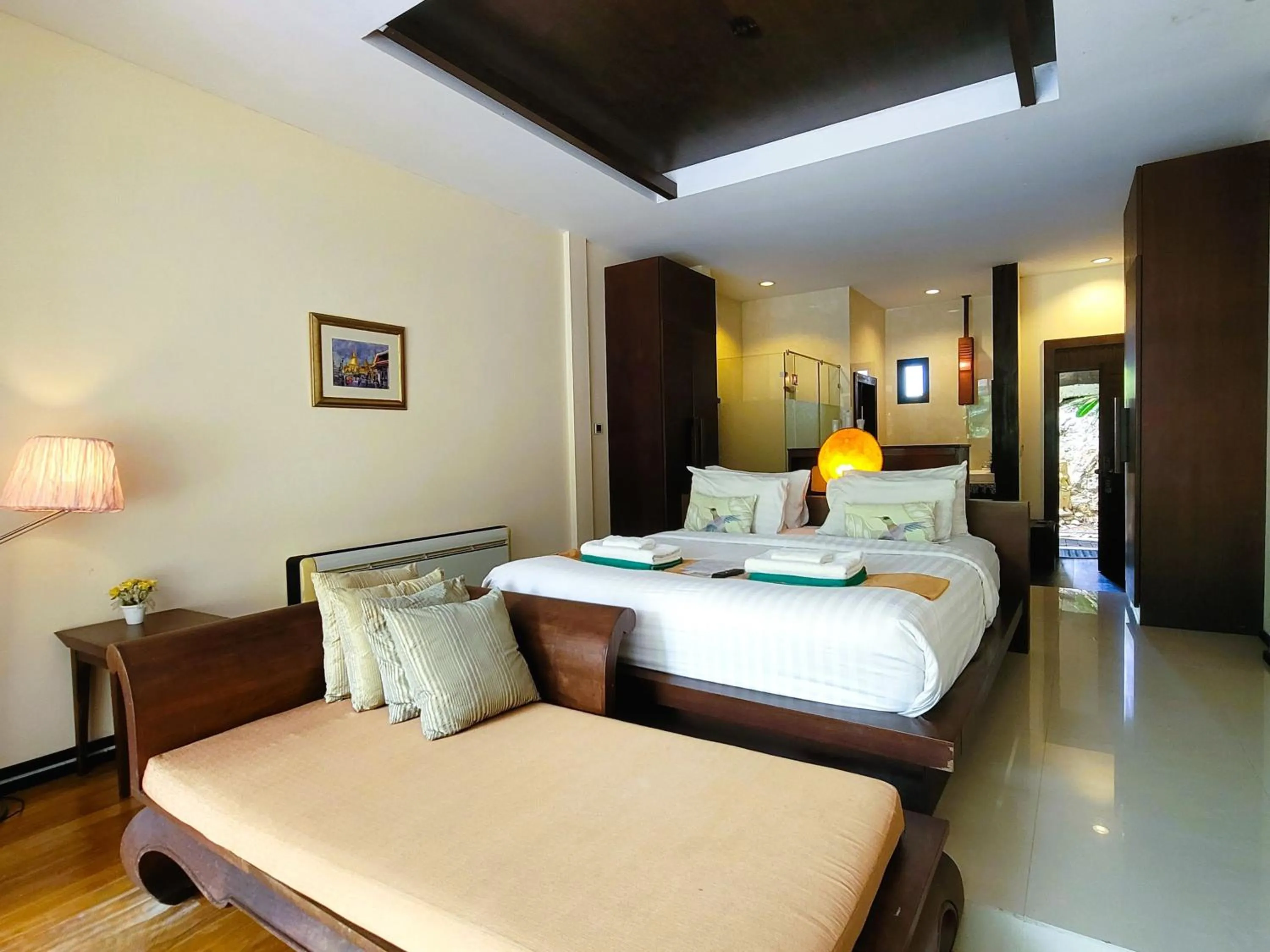 Deluxe Double Room with Private Pool in Koh Chang Cliff Beach Resort