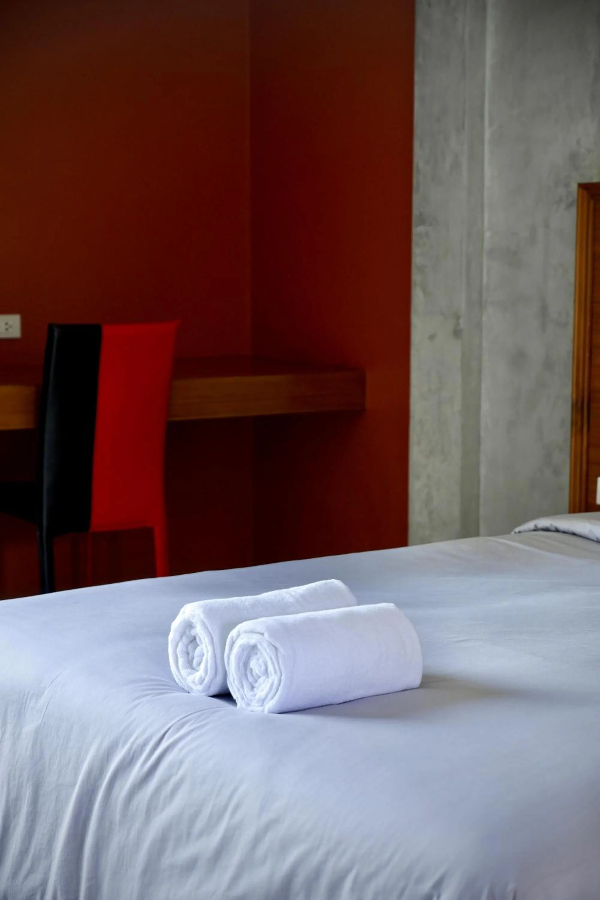 Queen Room with Balcony in B3 Hotel