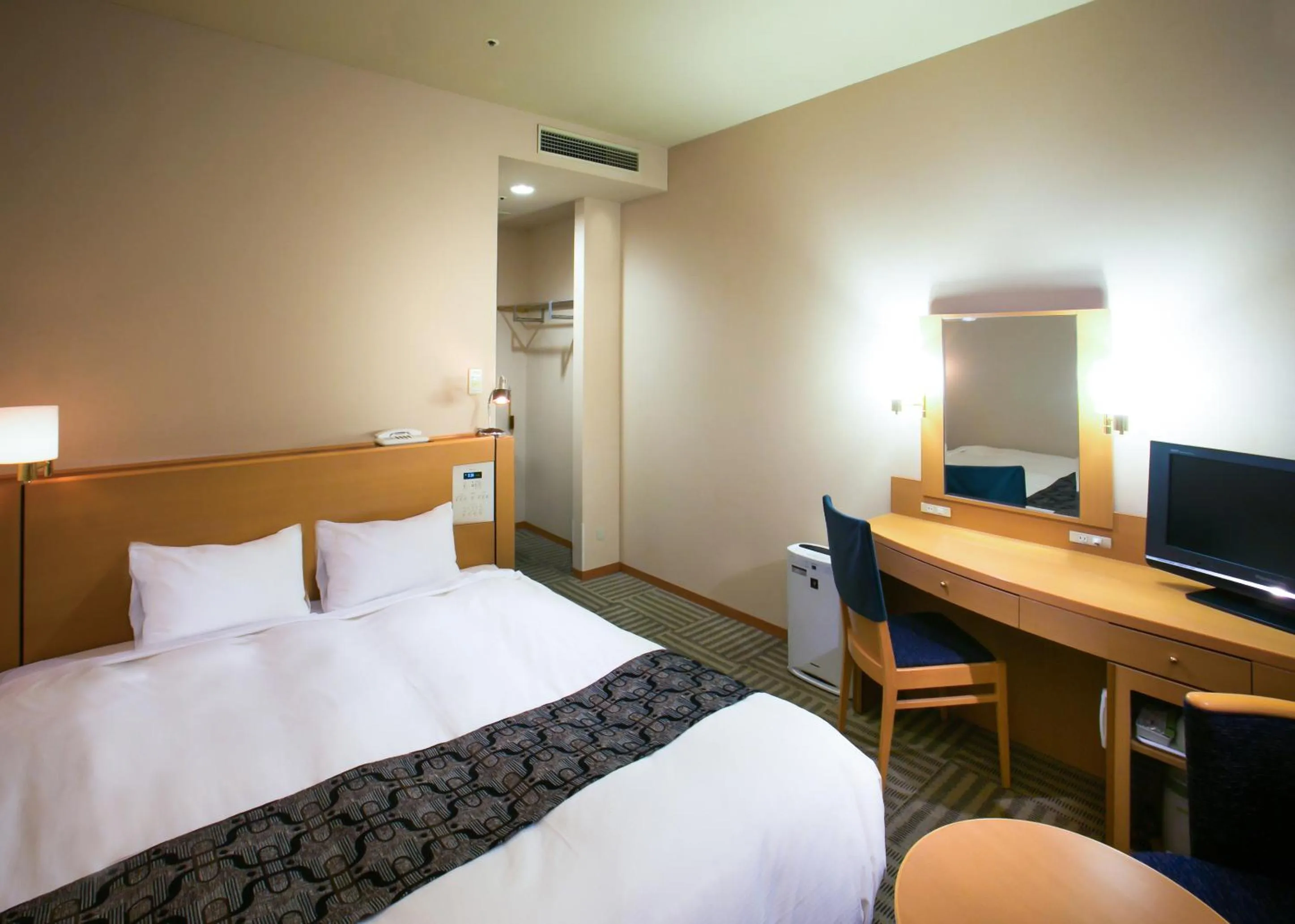 Superior Double Room with View - Non-Smoking in Yamagata Eki Nishiguchi Washington Hotel