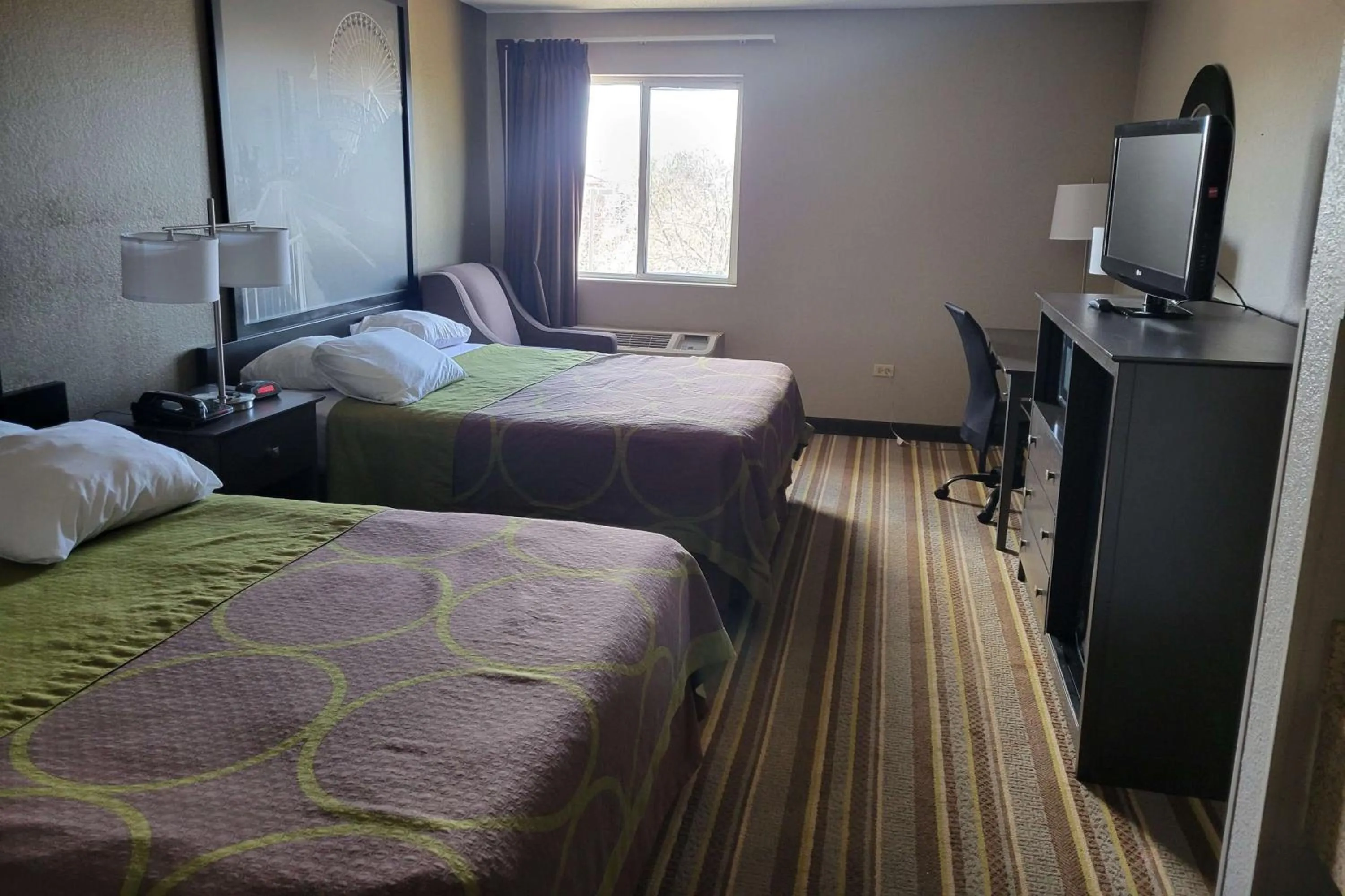Queen Room with Two Queen Beds - Non-Smoking in Super 8 by Wyndham Aurora/Naperville Area