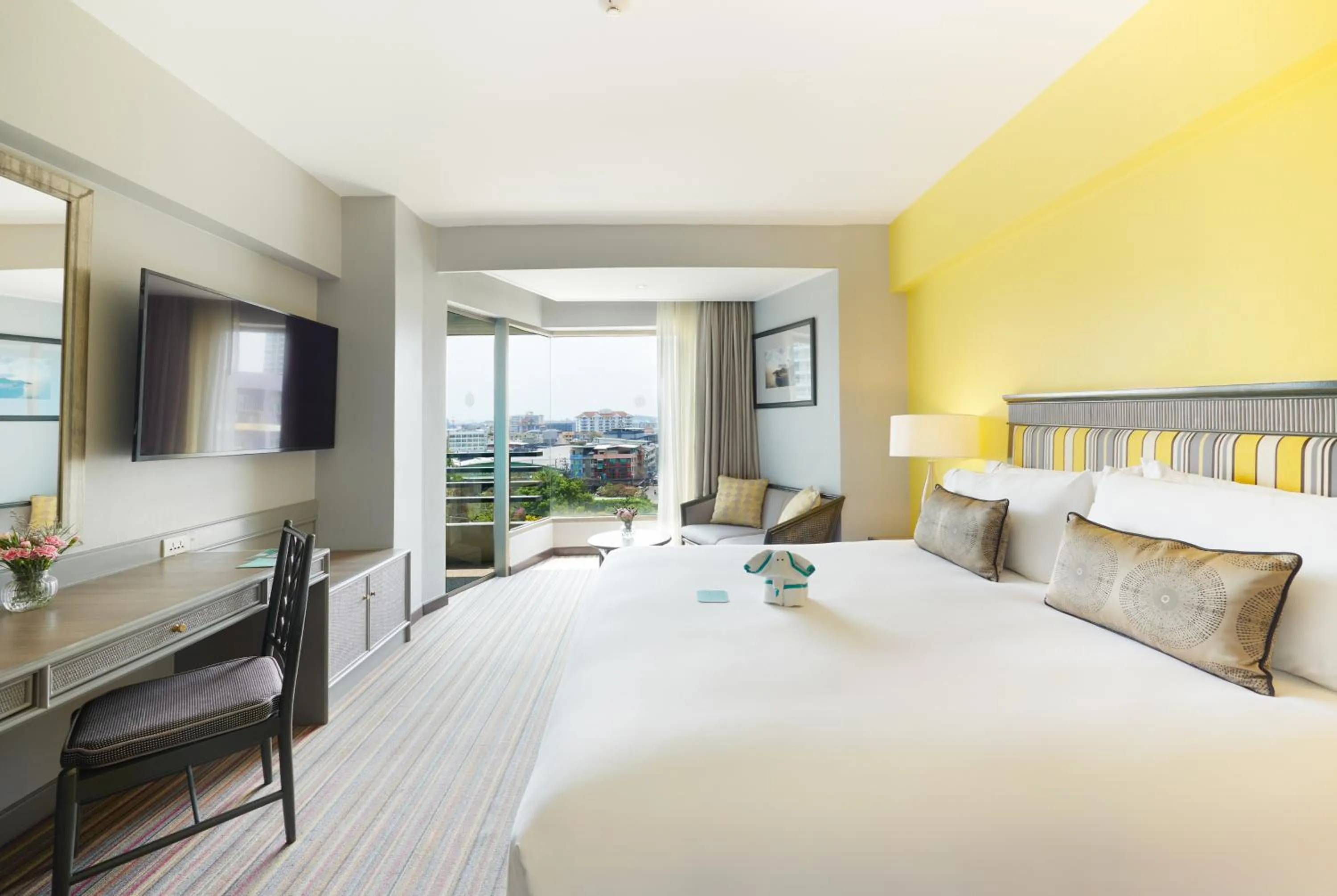 Deluxe City View King Bed in The Bayview Hotel Pattaya