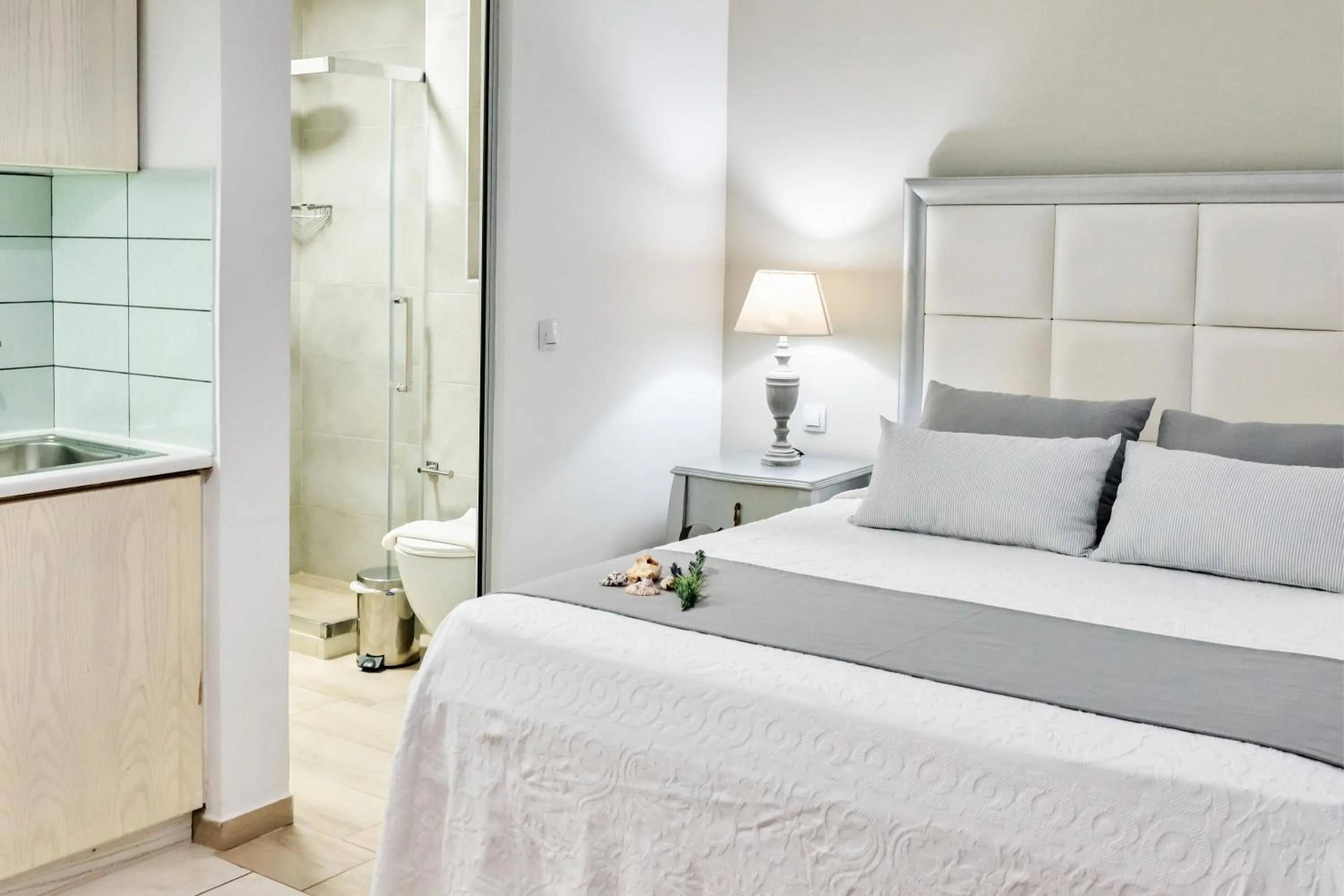 Superior Triple Studio in Villa Mare Monte ApartHotel