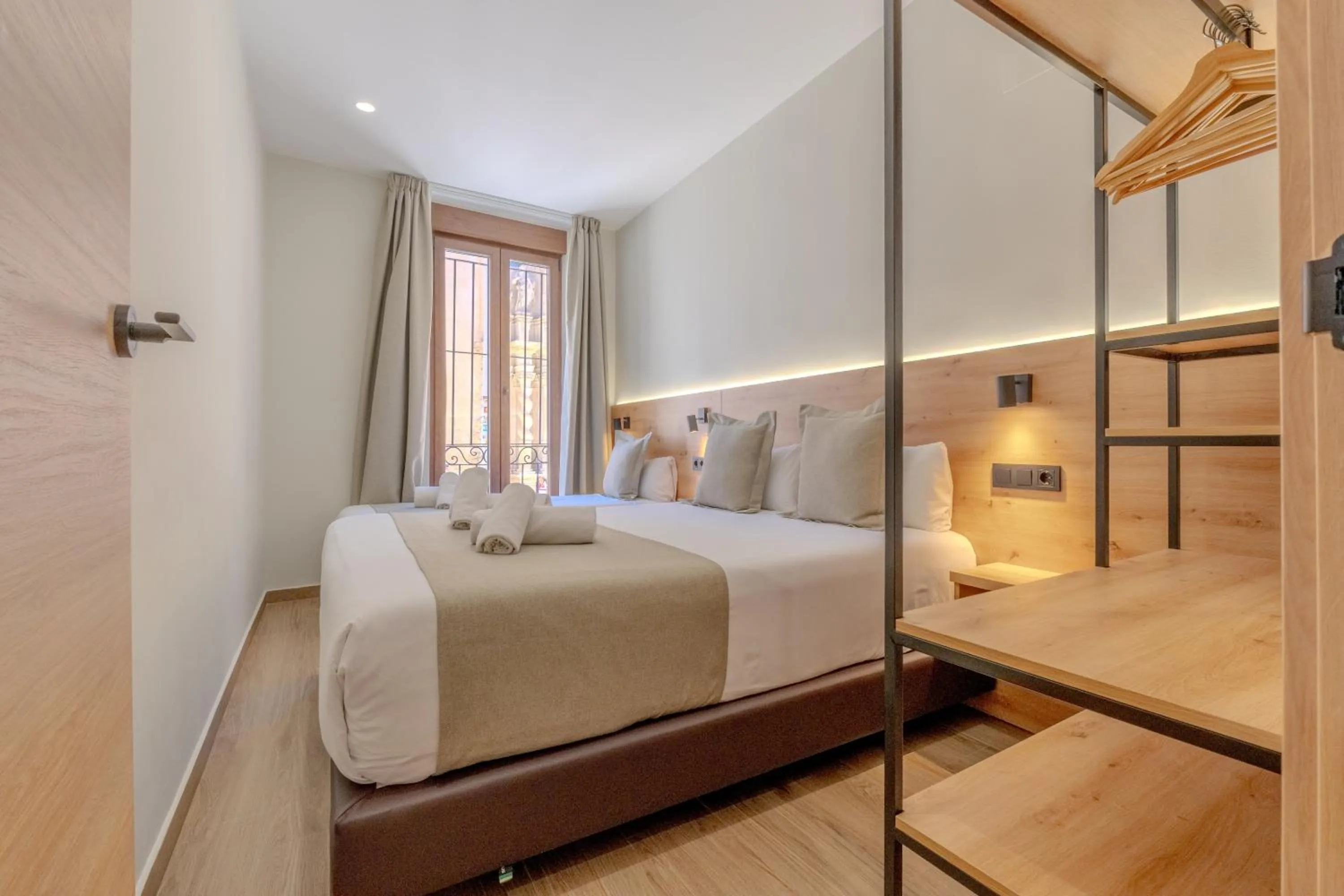 One-Bedroom Apartment (4 Adults) in Hotel La Milagrosa