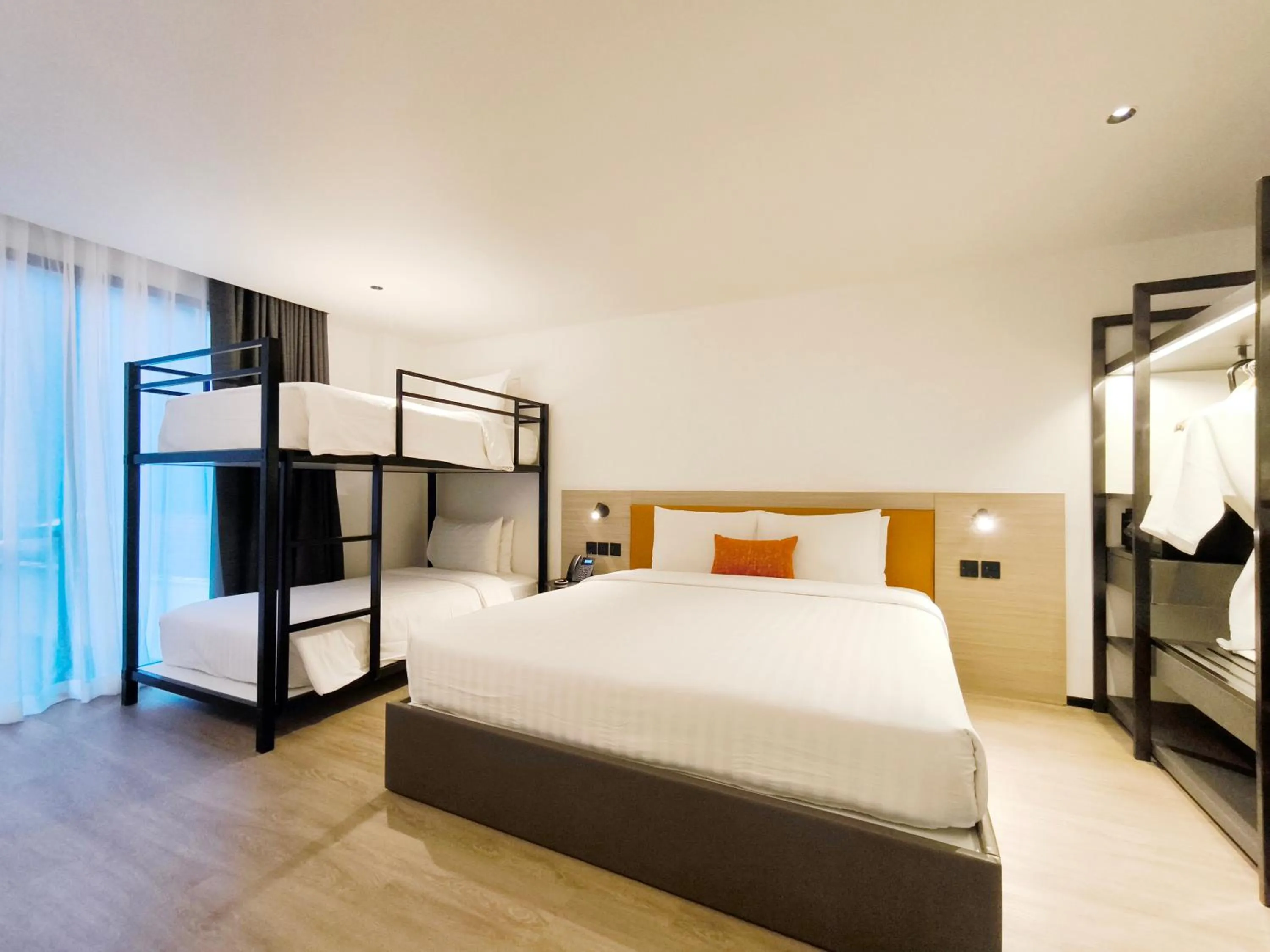 Premier with Bunk Bed in Citichic Sukhumvit 13 by Compass Hospitality - Newly Renovated