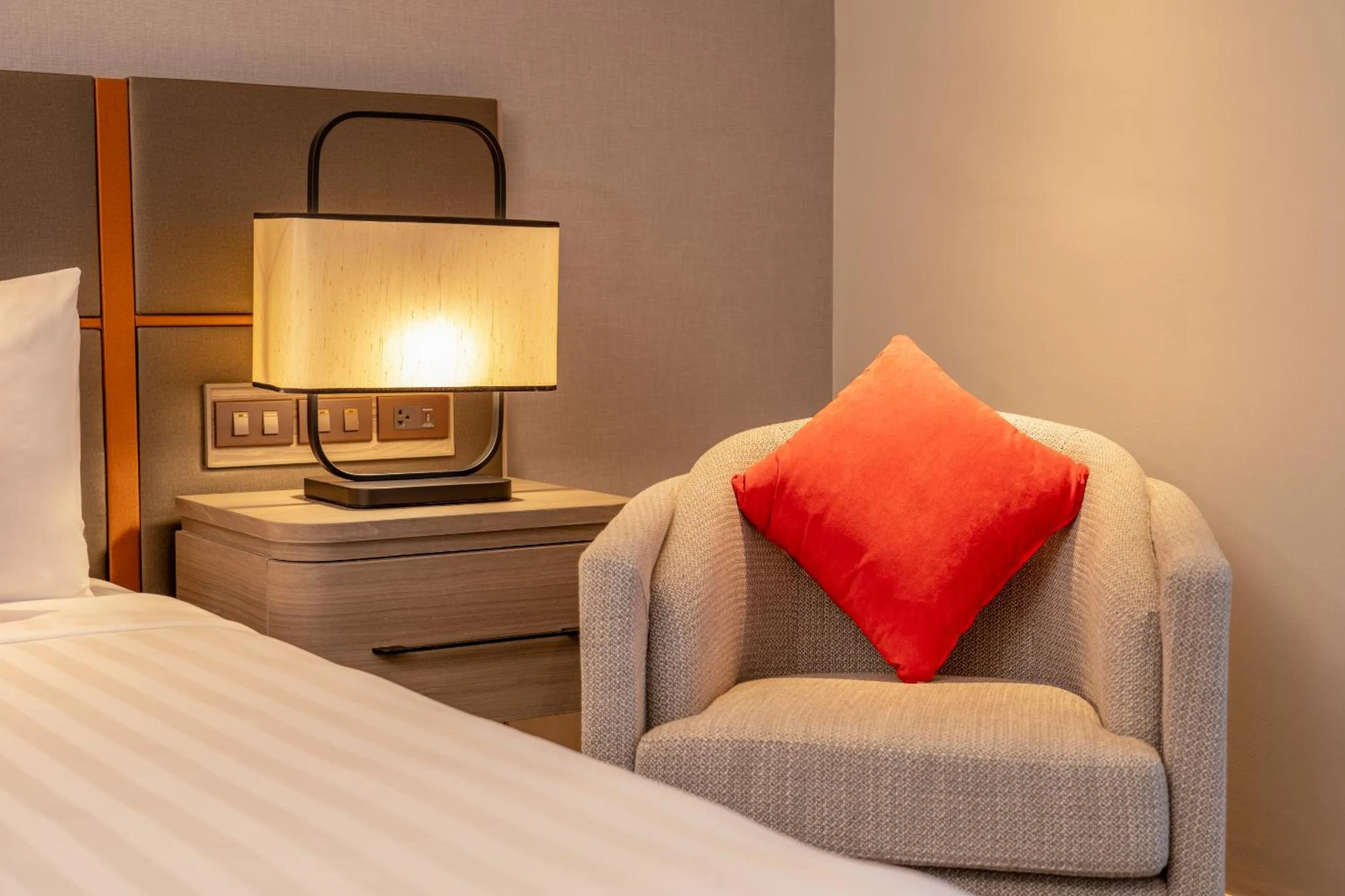 Superior Double Room with City View in NH Bangkok Sukhumvit Boulevard