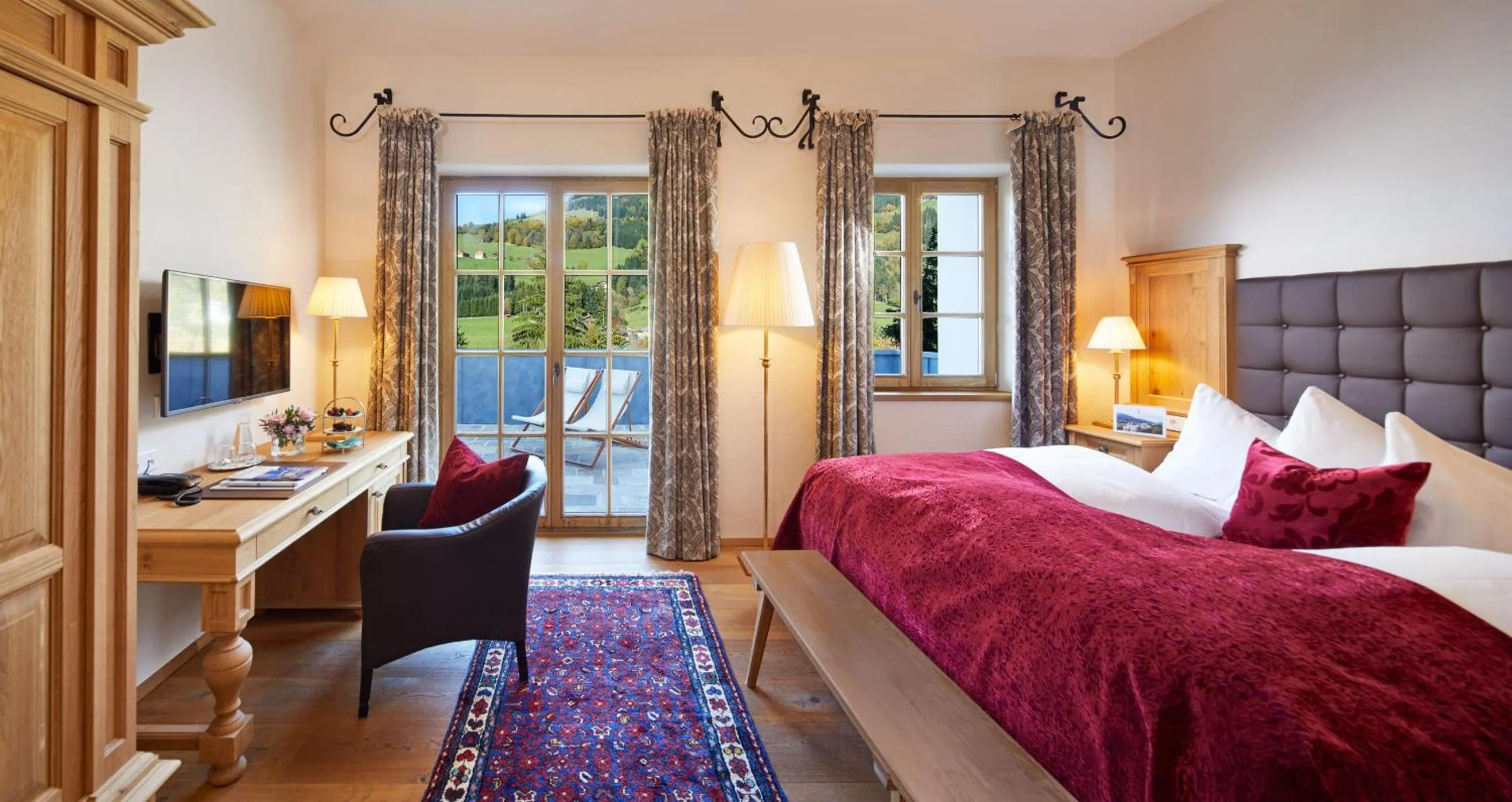 Double Room with Balcony - single occupancy in Hotel Schloss Mittersill