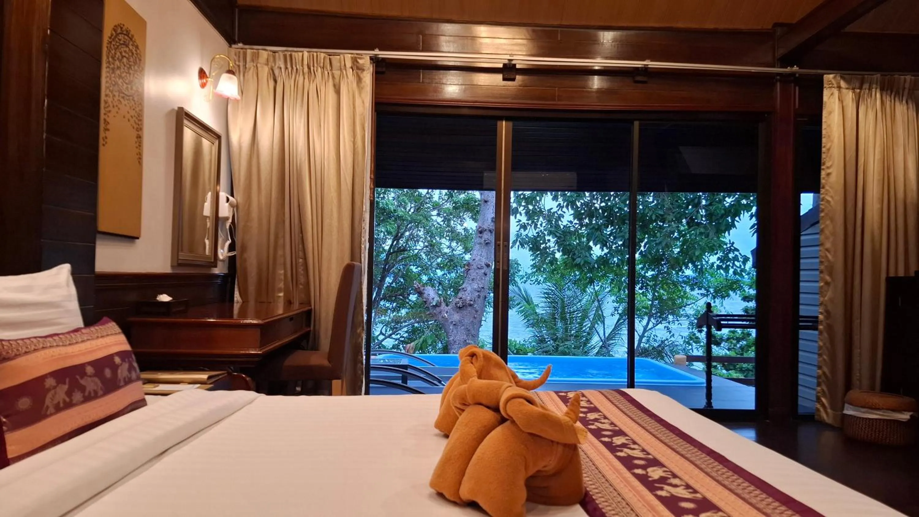 Family Cottage Two Bedroom in Phi Phi Natural Resort