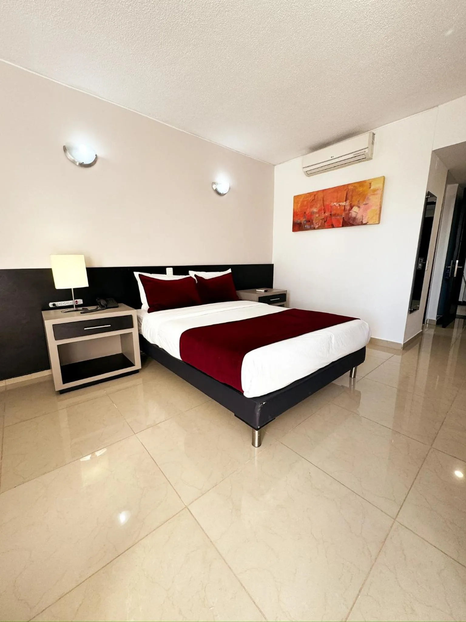 Standard Double Room - single occupancy in Hotel Tonchalá