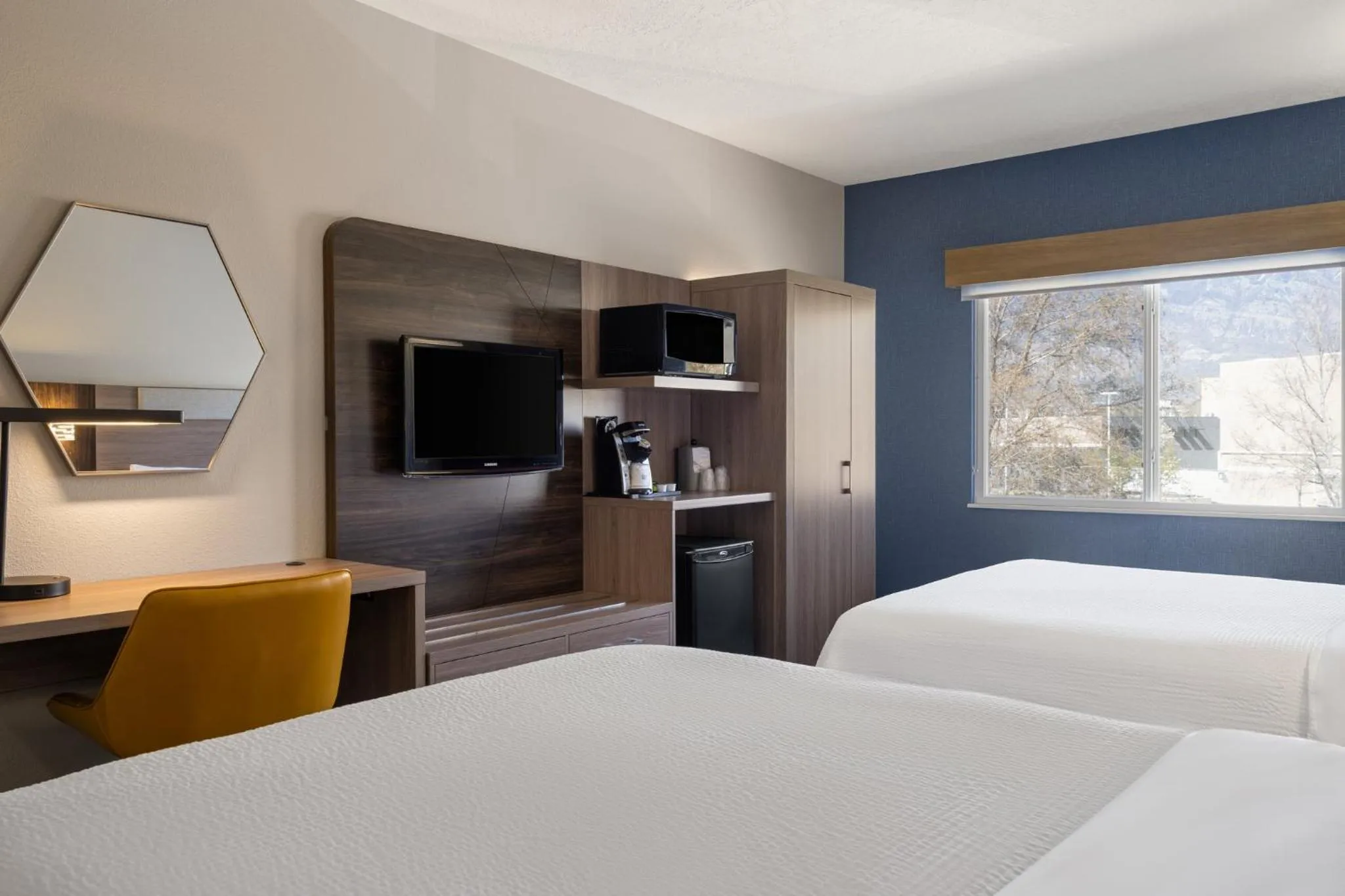 Standard Room with Two Queen Beds in Holiday Inn Express & Suites American Fork - North Provo by IHG