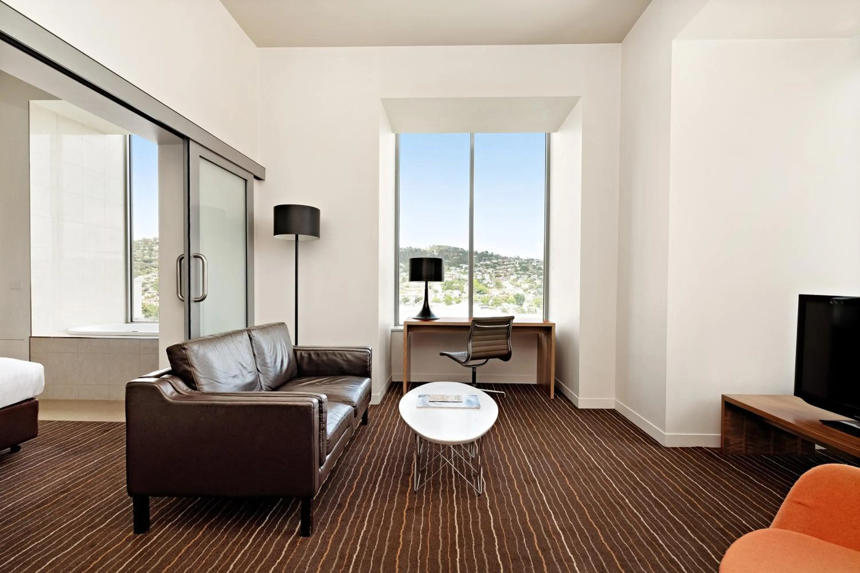 One-Bedroom Apartment with Spa Bath in Mantra Charles Hotel