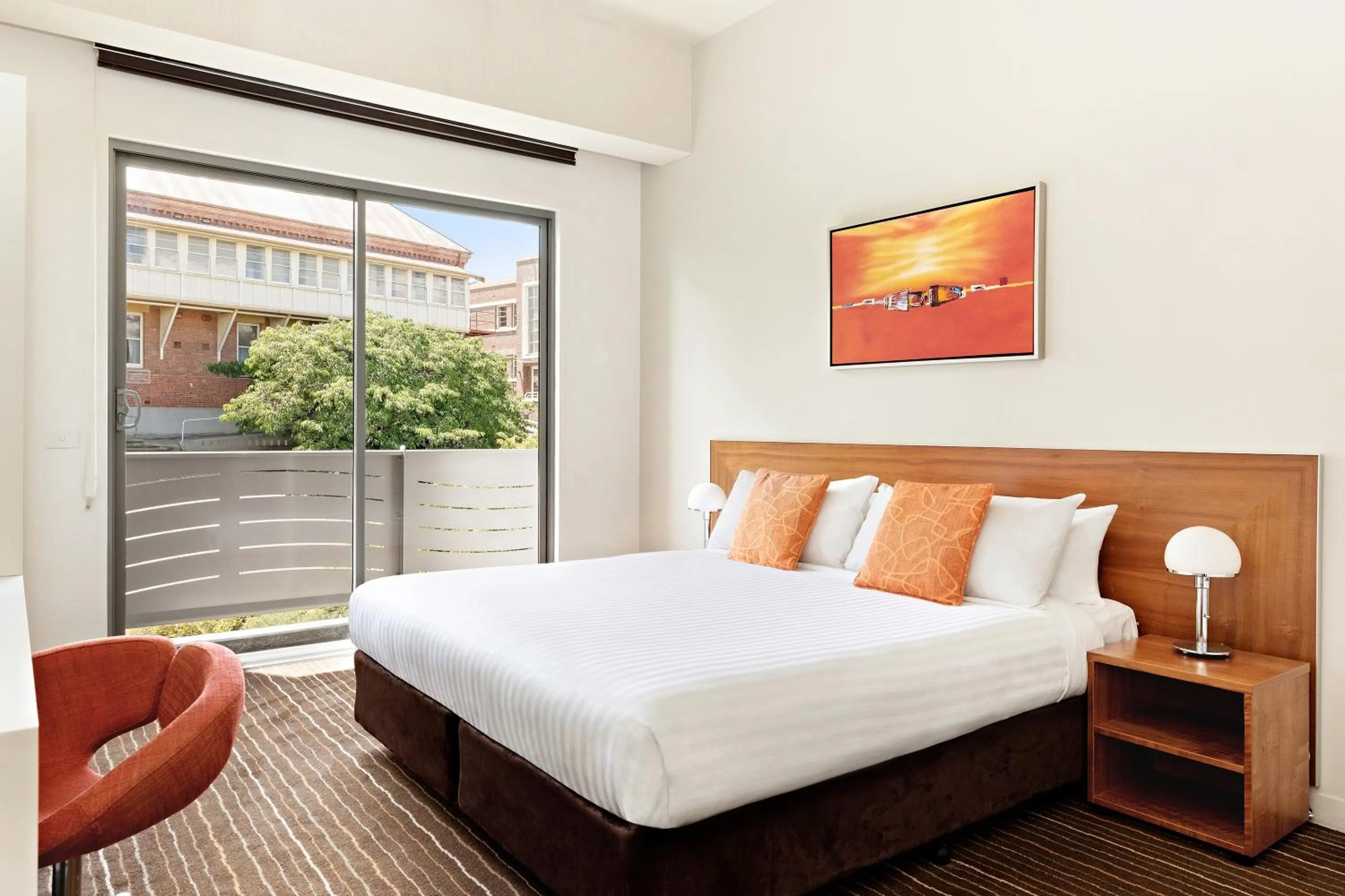 King Room in Mantra Charles Hotel