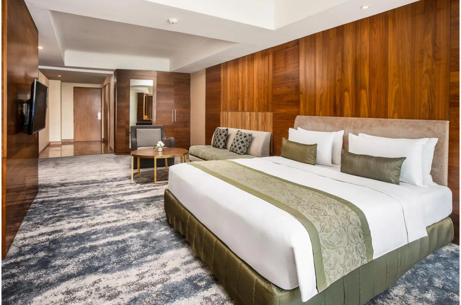 Arya Club Studio in Aryaduta Medan