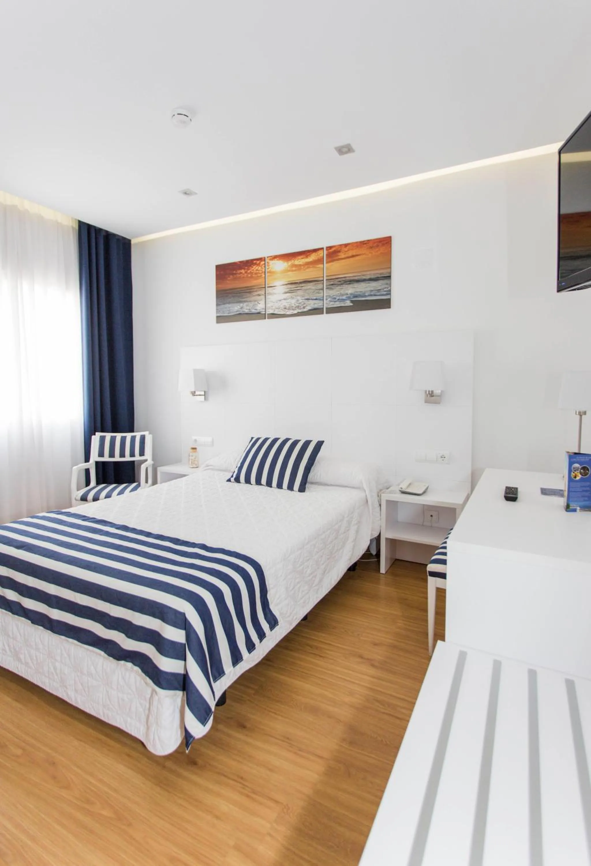 Single Room in Hotel Voramar