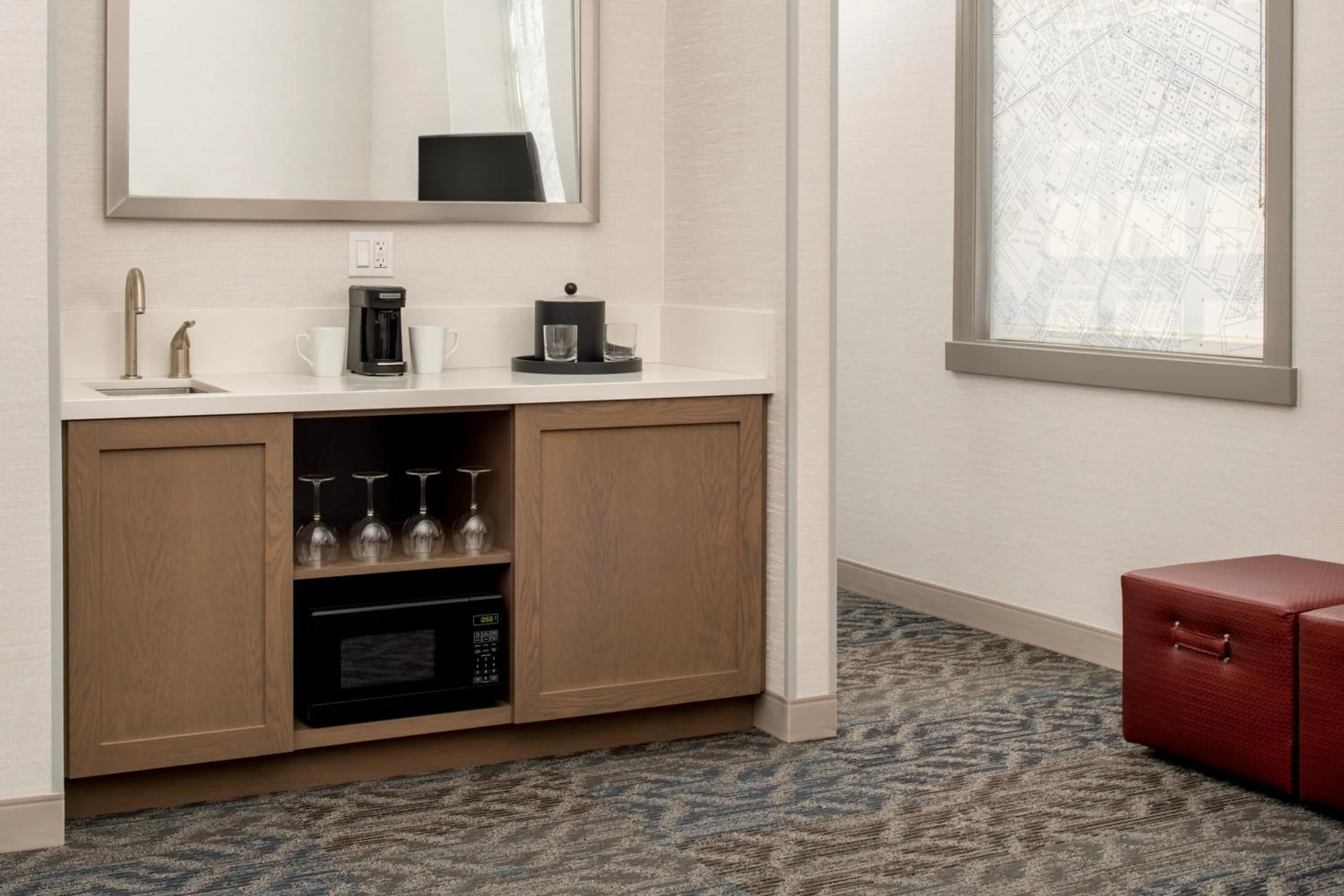 King Studio Suite - Non Smoking in Hampton Inn Petaluma, Ca