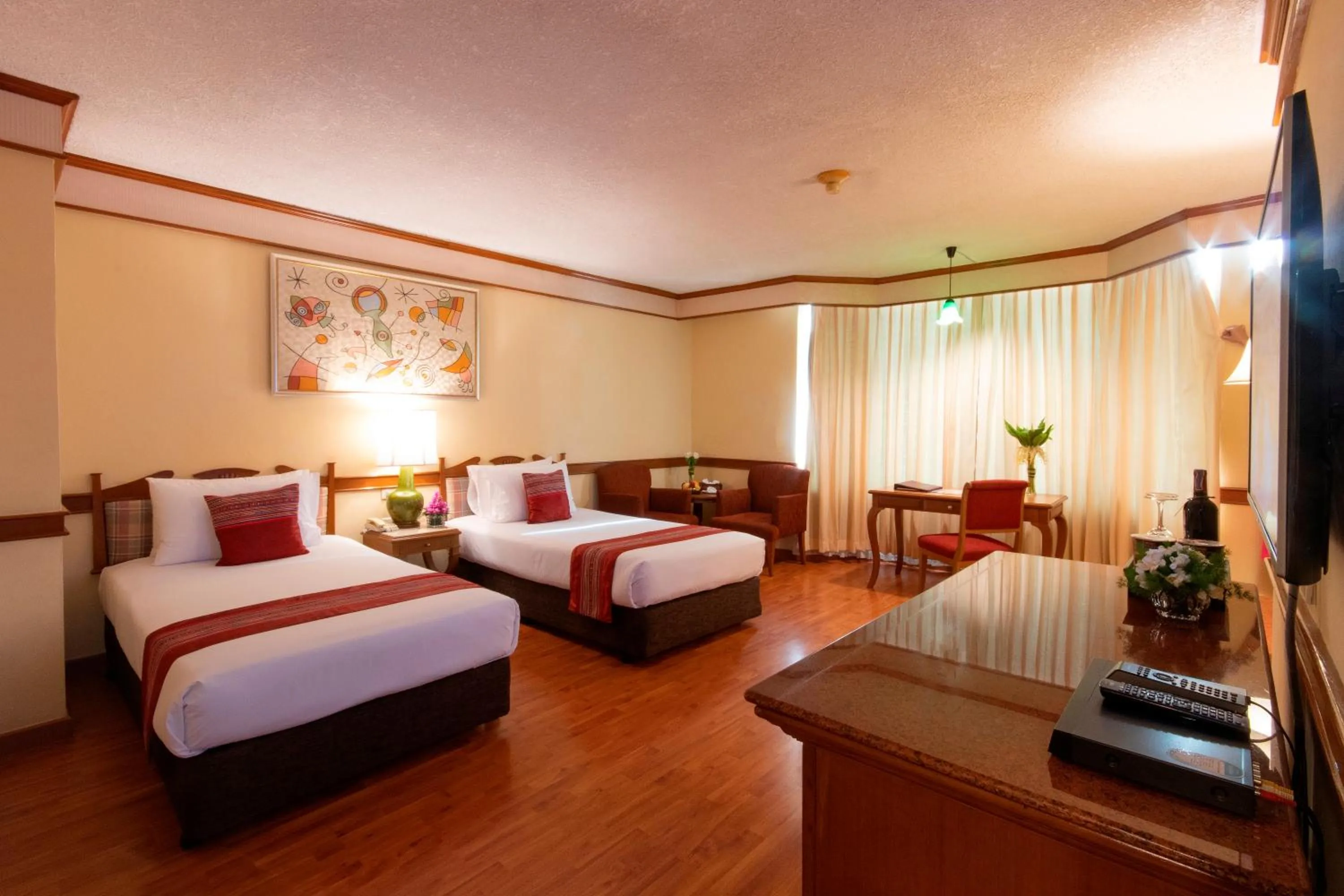 Business Twin Room in Duangtawan Hotel Chiang Mai