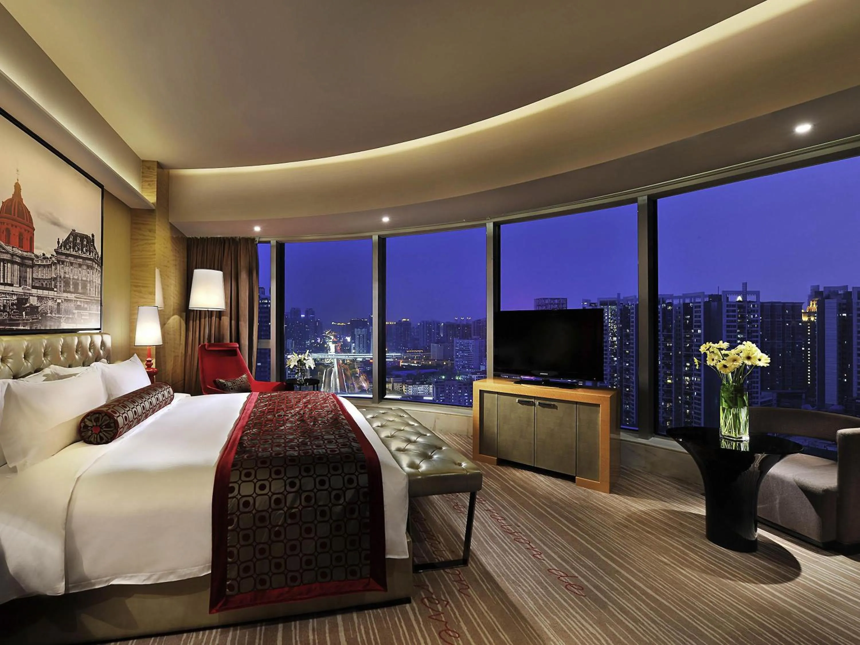 Luxury King Room in Sofitel Guangzhou Sunrich