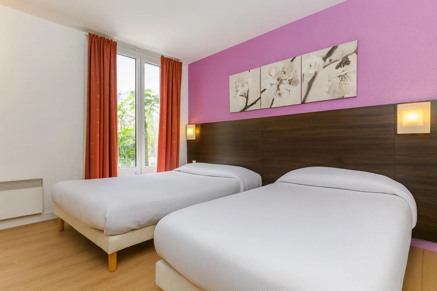 Triple Room in Hotel Arc Paris Porte d'Orléans