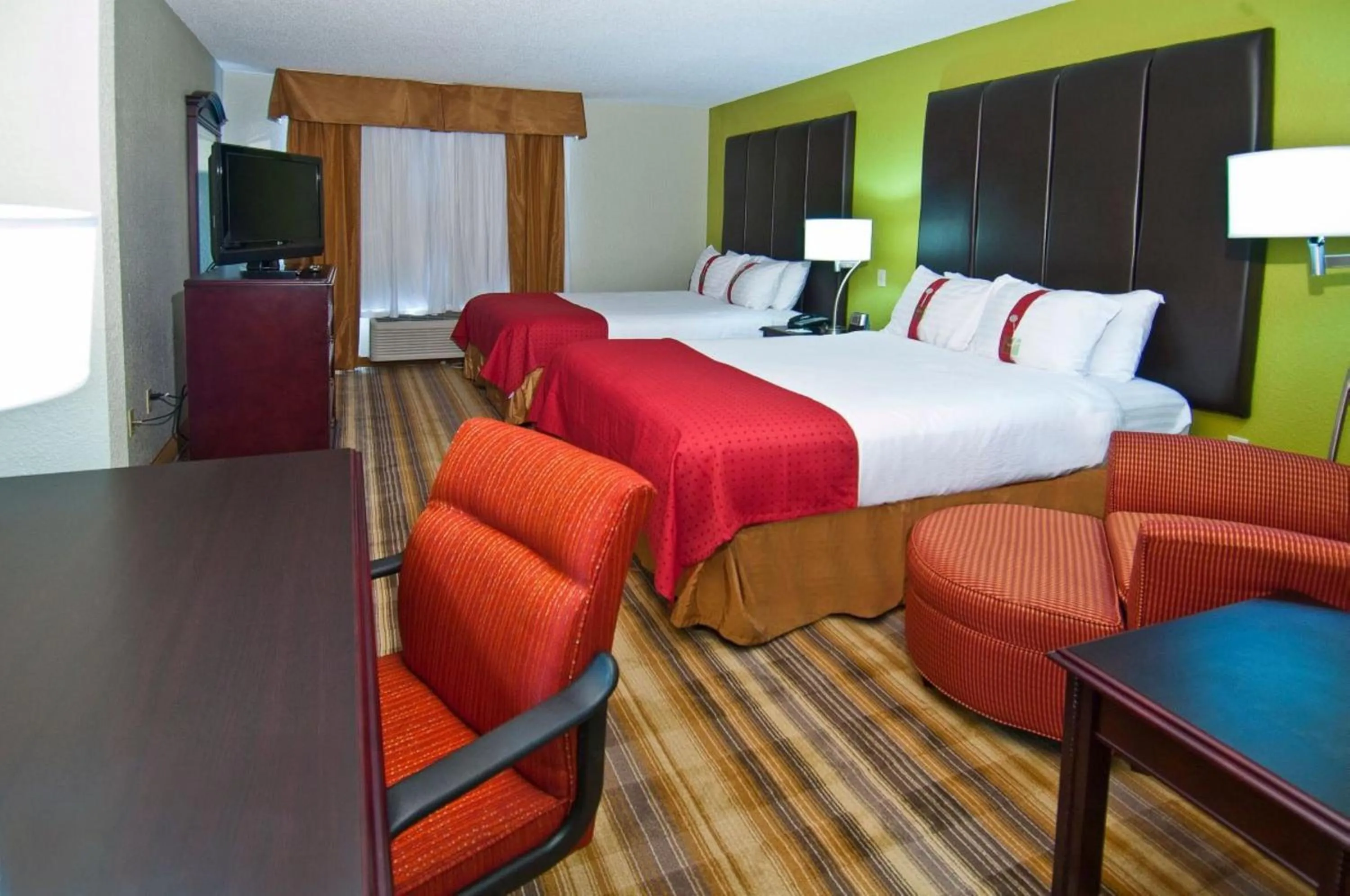Standard Double Room - Mobility Accessible in Holiday Inn Vicksburg by IHG