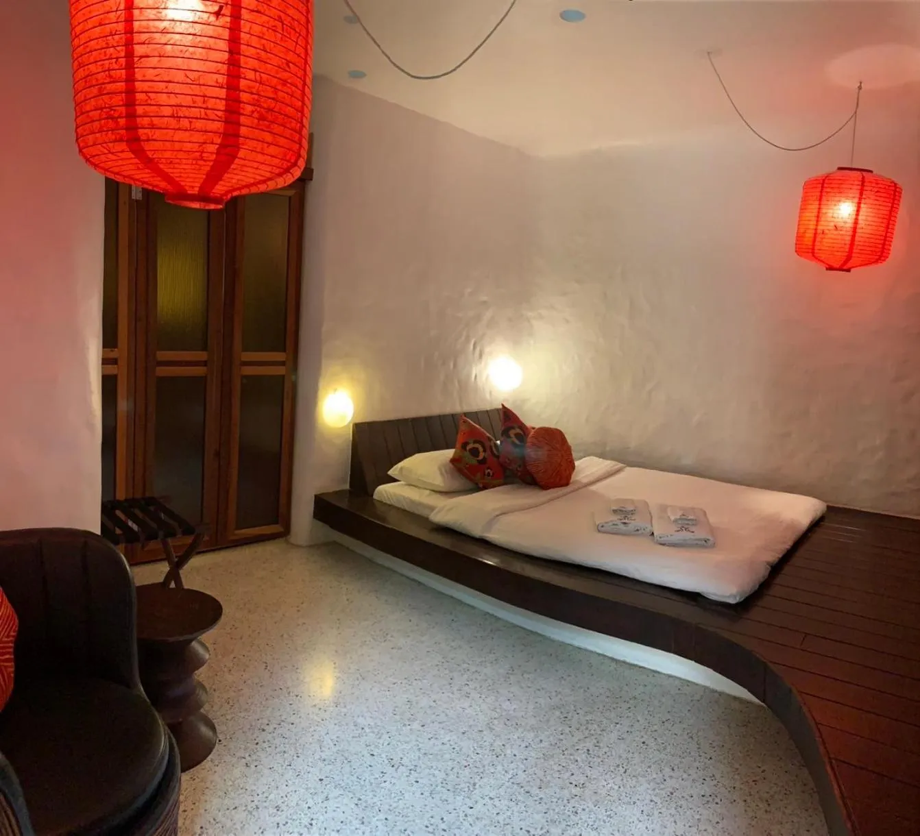 Dragon Room in Mo rooms