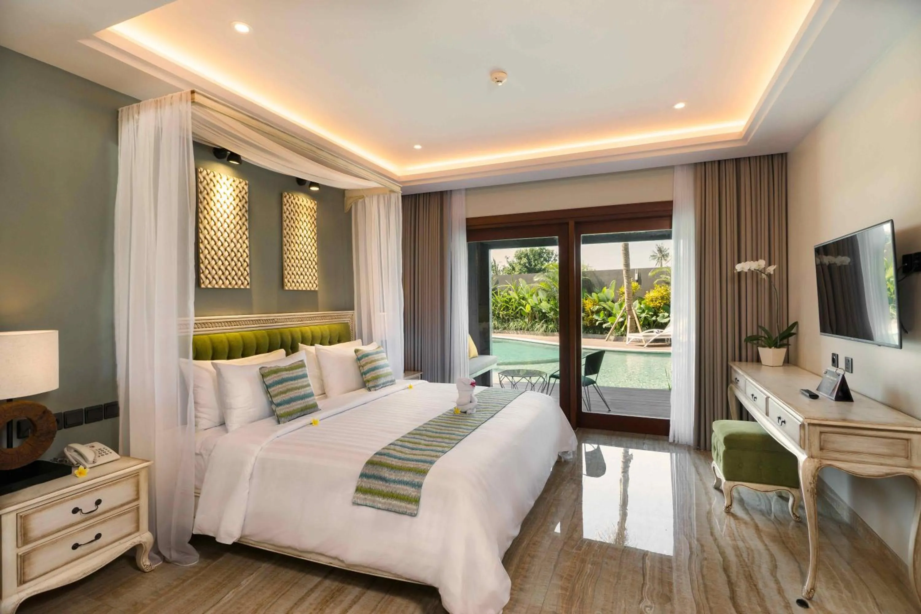 Suite with Lagoon Access in Sense Canggu Beach Hotel