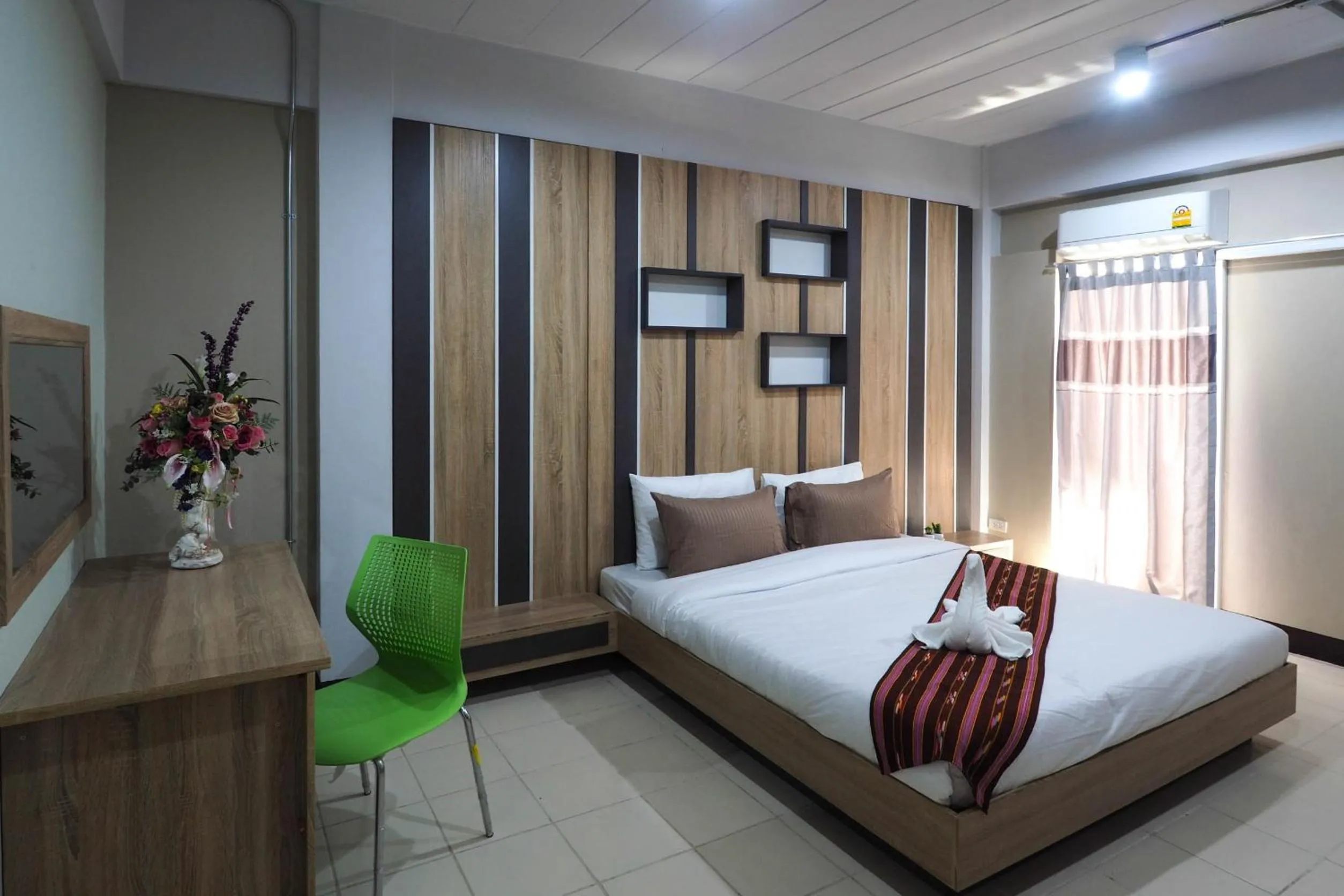 Deluxe King Room in Supreme Place SHA Plus