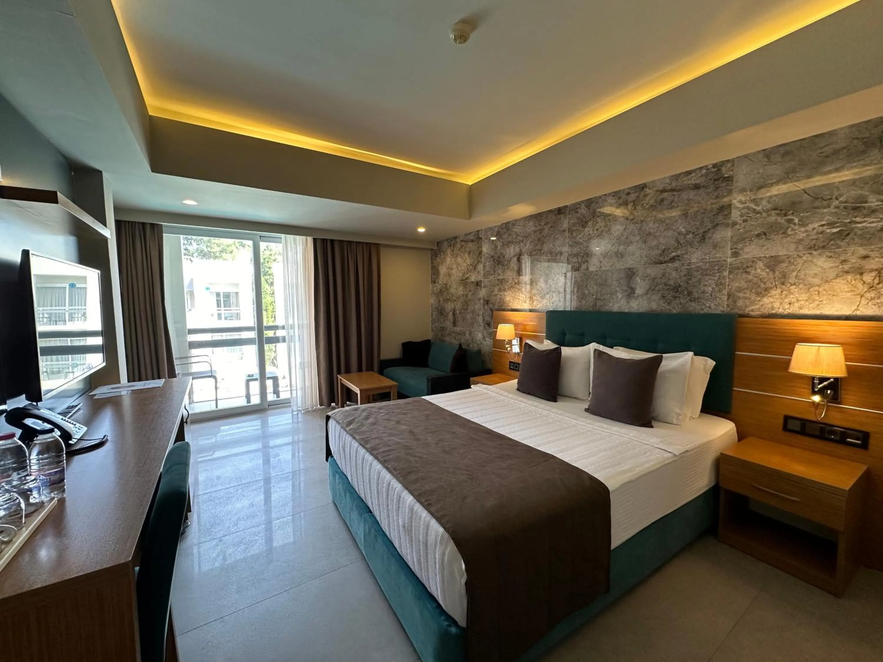 Standard Double Room in Hotel Ambrosia