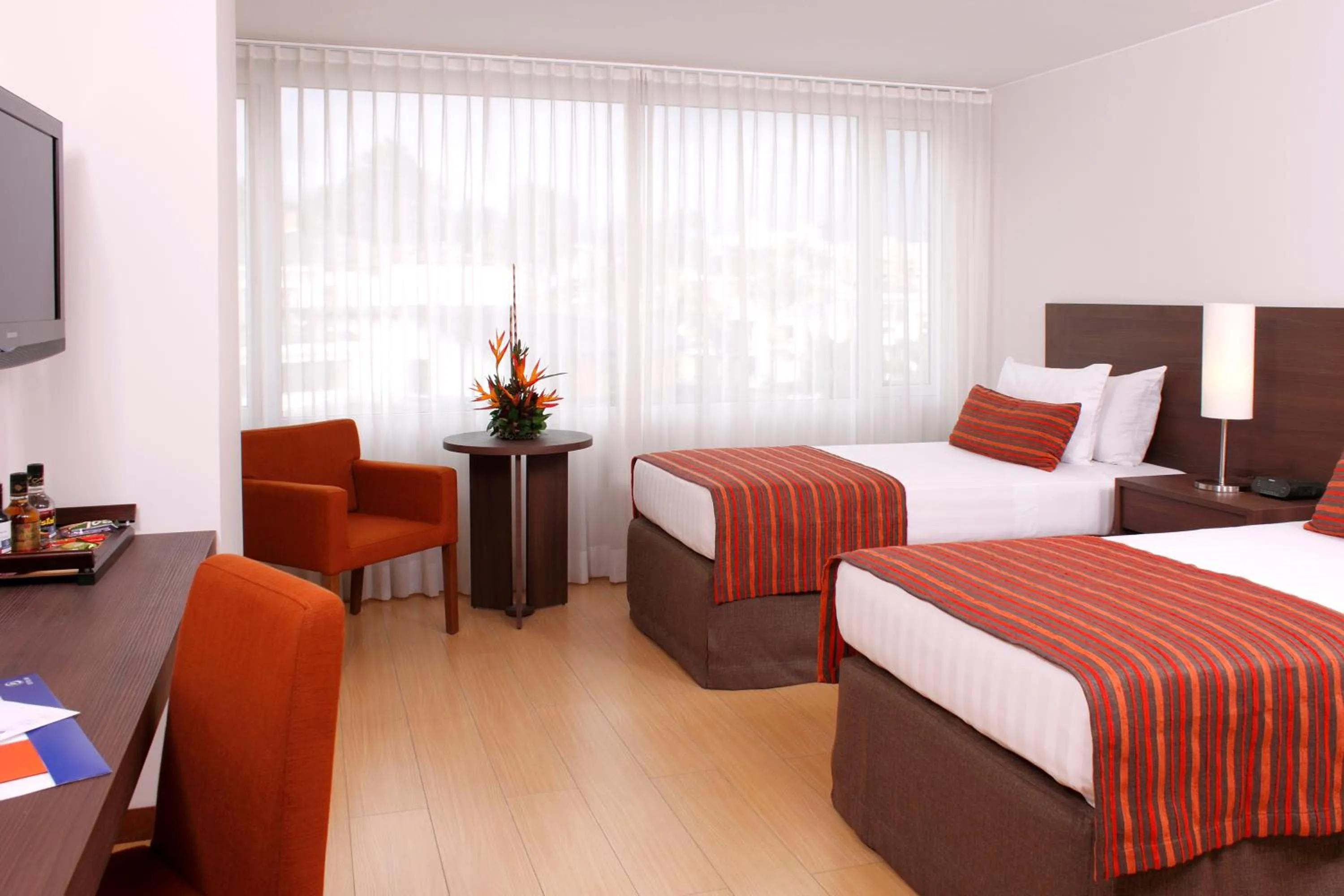 Standard Twin Room in Hotel Estelar El Cable