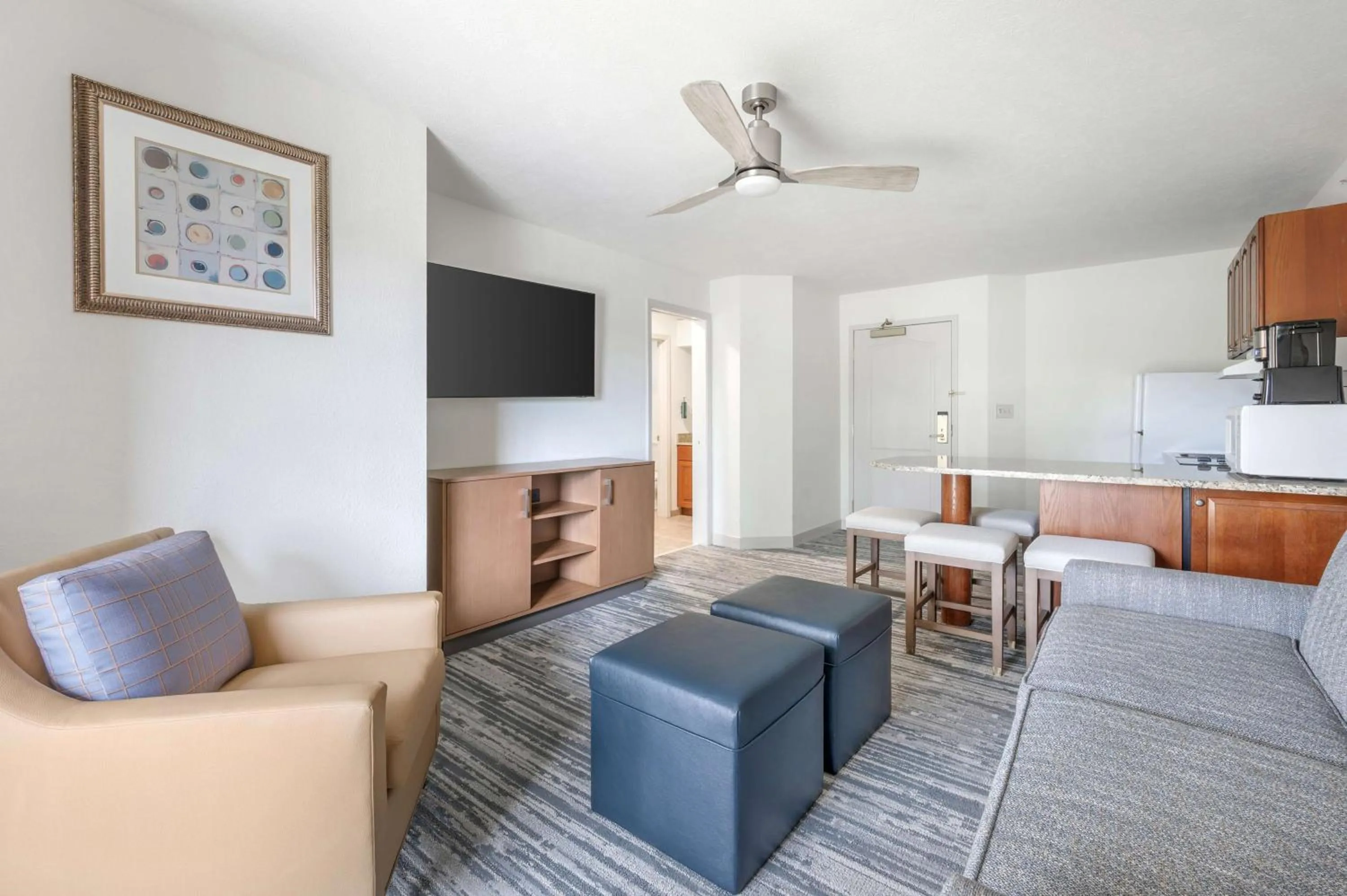 One-Bedroom King Suite with Balcony in Hilton Vacation Club Varsity Club South Bend, IN