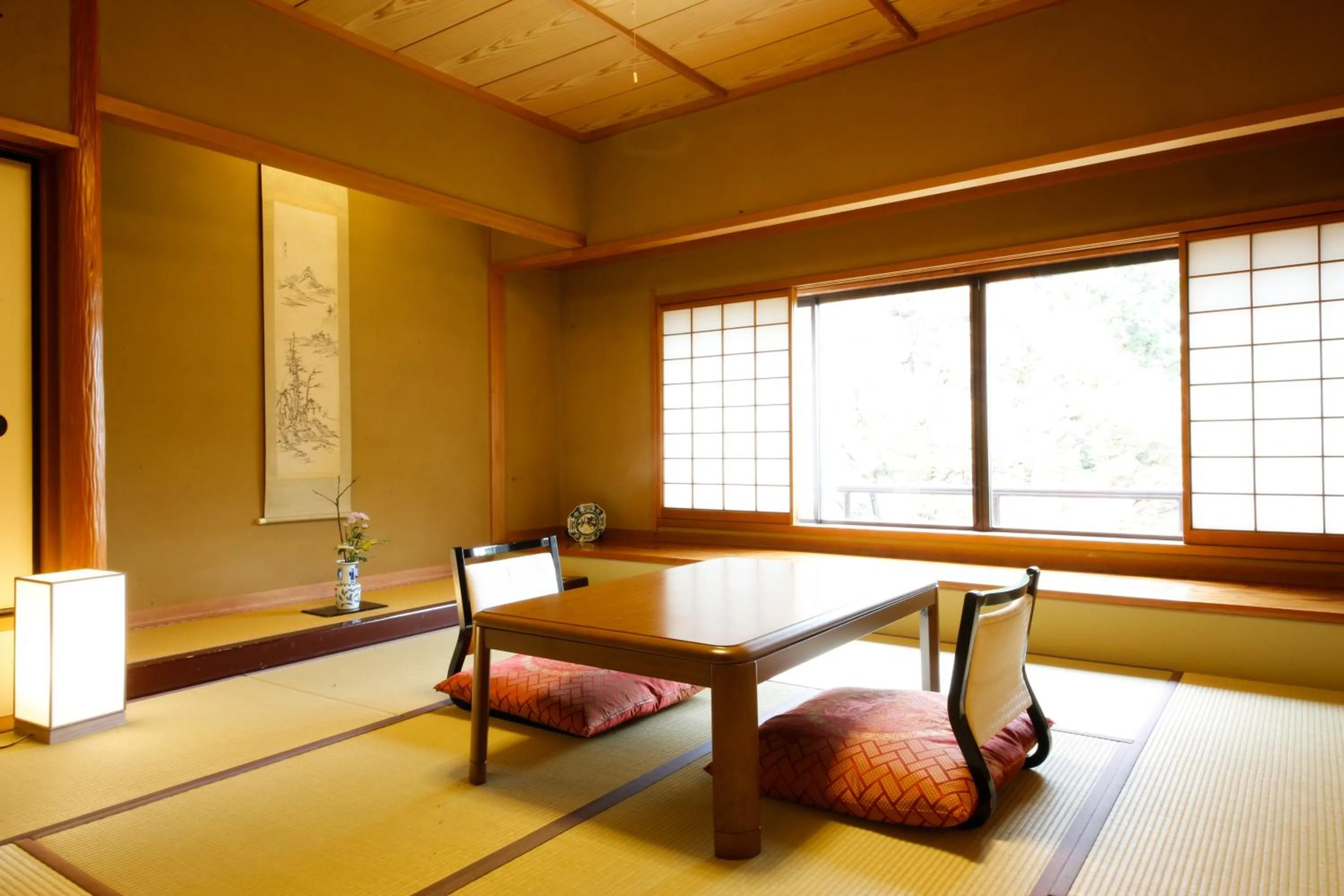 Japanese-Style Suite Room in Yoshidaya Sannoukaku