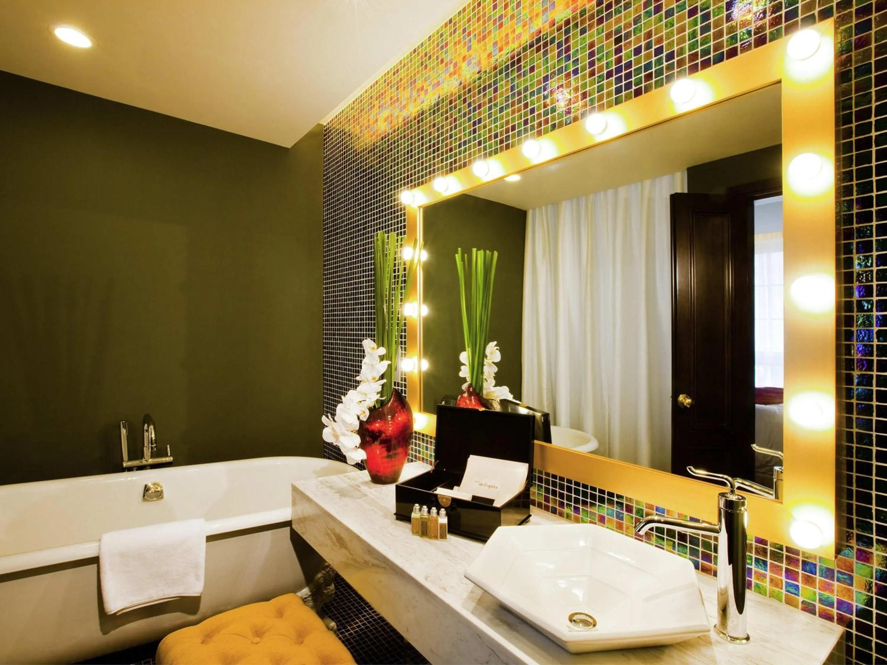 King Suite in Hotel de l'Opera Hanoi - MGallery