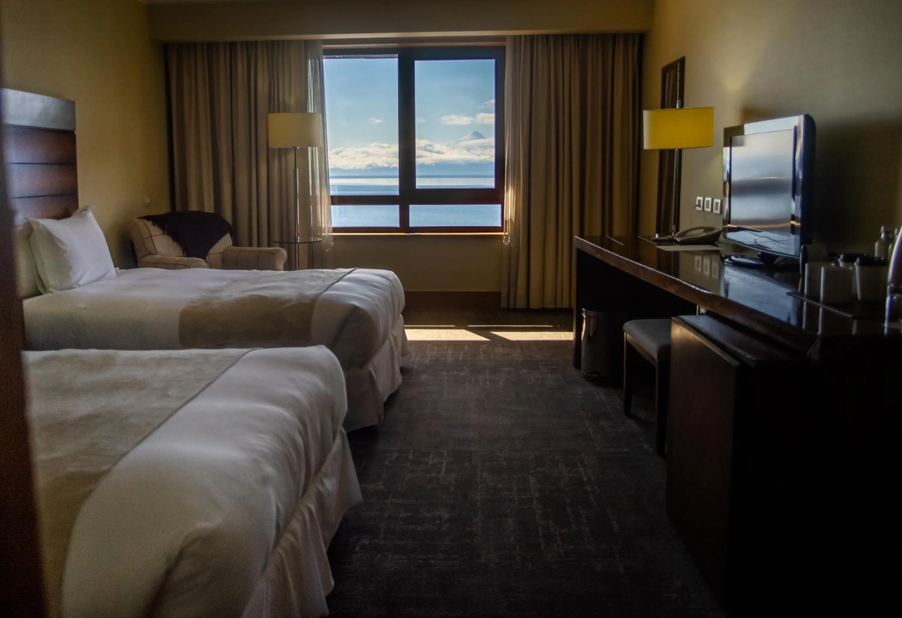 Premium Twin Room with View - Non-Smoking in Radisson Hotel Puerto Varas