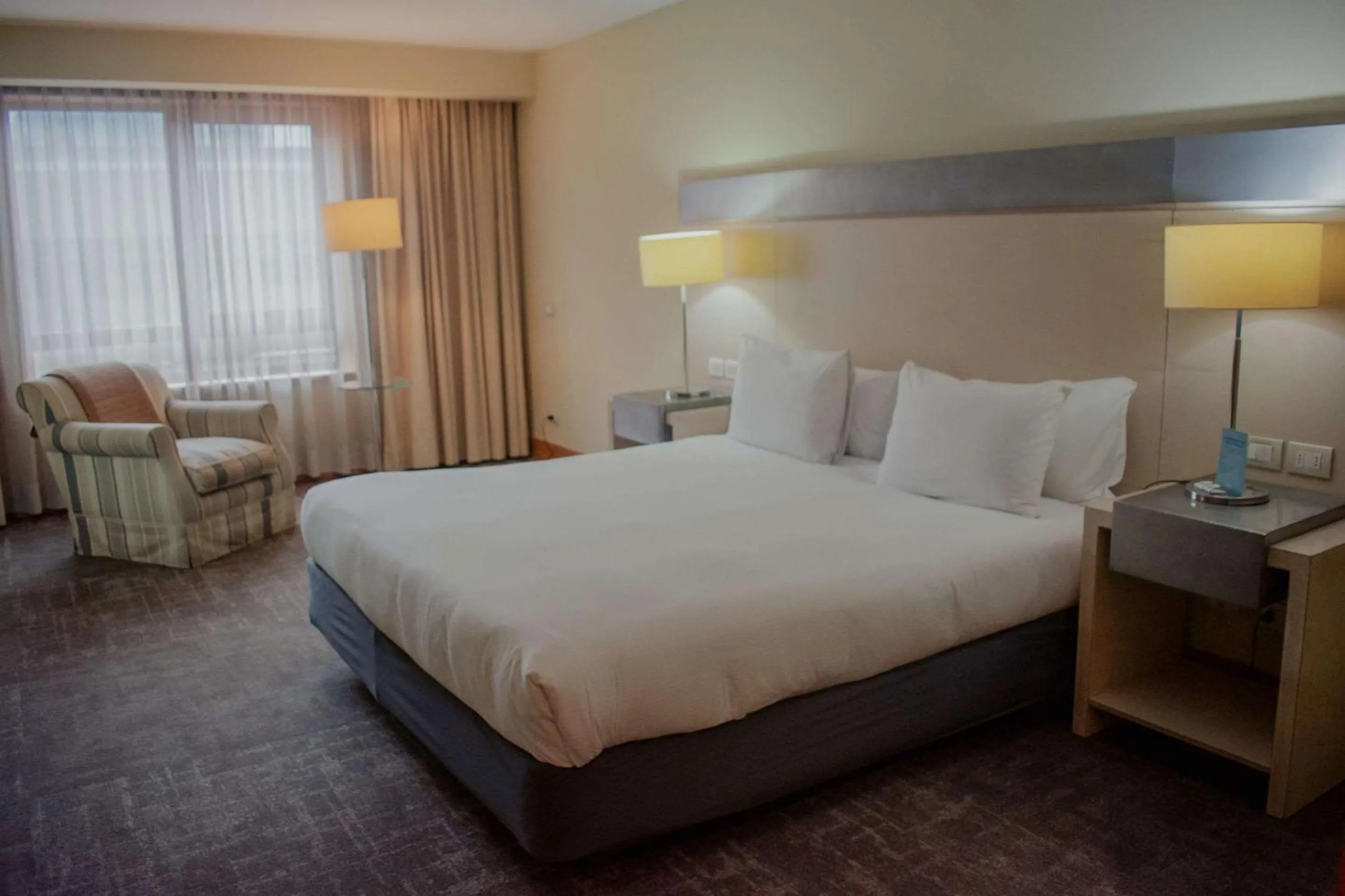 King Room - Non-Smoking in Radisson Hotel Puerto Varas