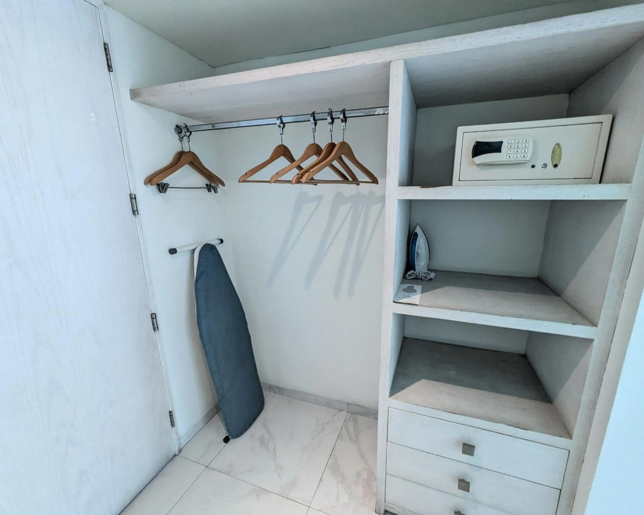 King Room - Coastal View  in We Hotel Acapulco