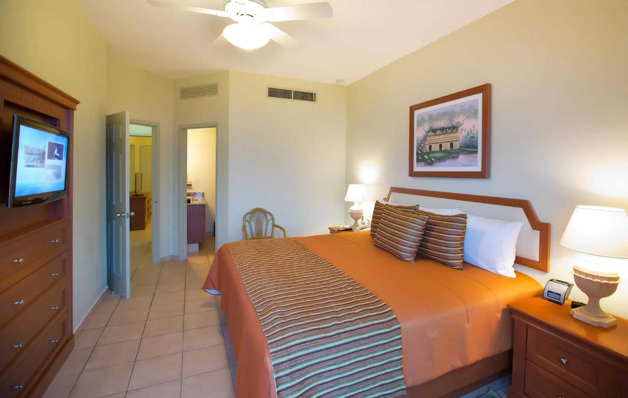 Two-Bedroom Suite in Paradise Village