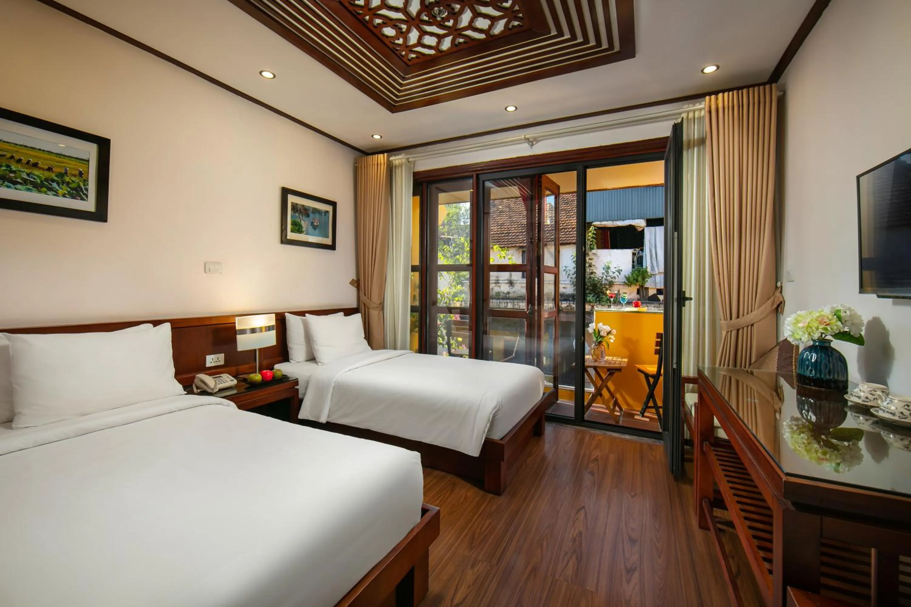 Historical Twin with Balcony in Hanoi Nostalgia Hotel & Spa