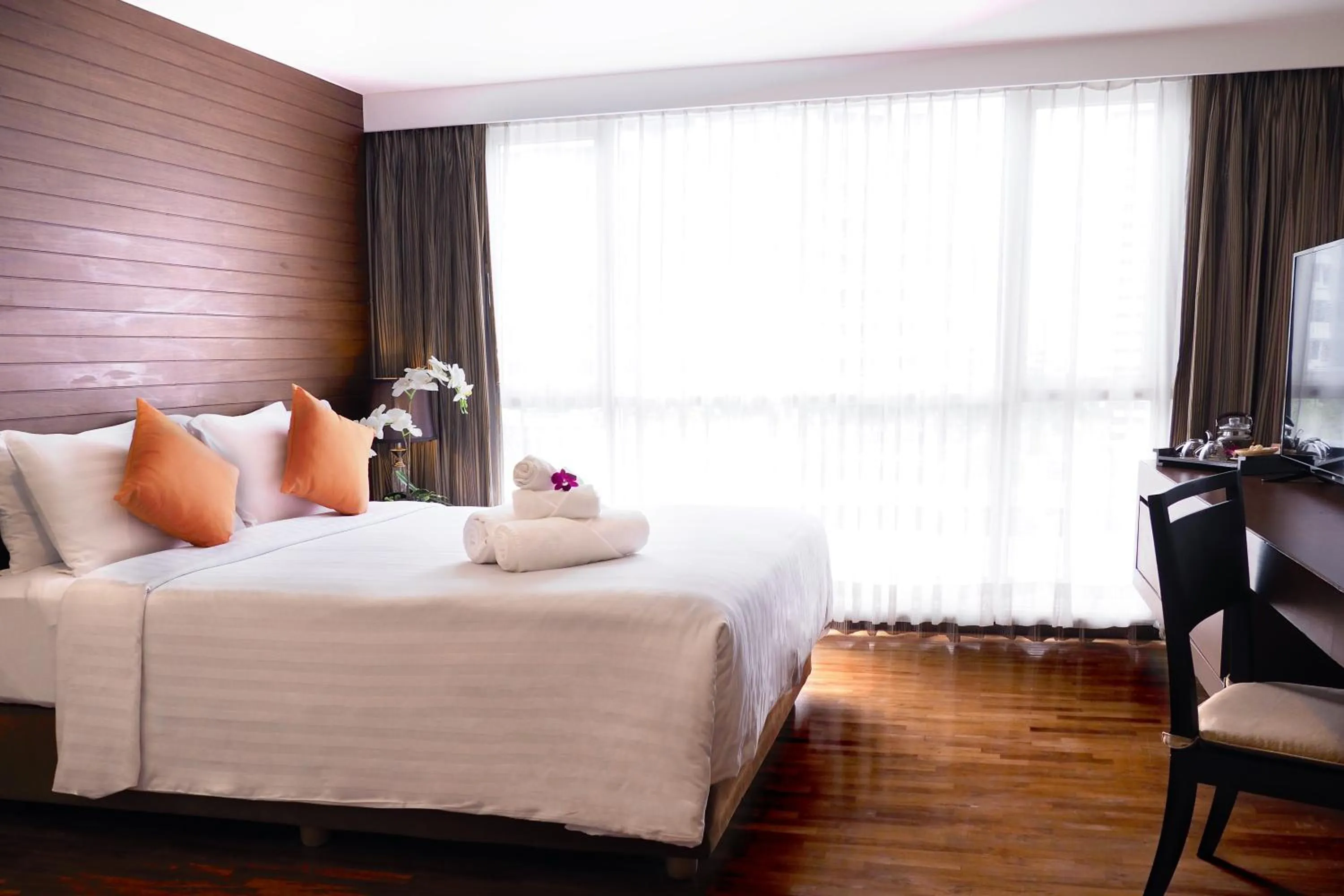 Deluxe Double or Twin Room in FuramaXclusive Sathorn, Bangkok