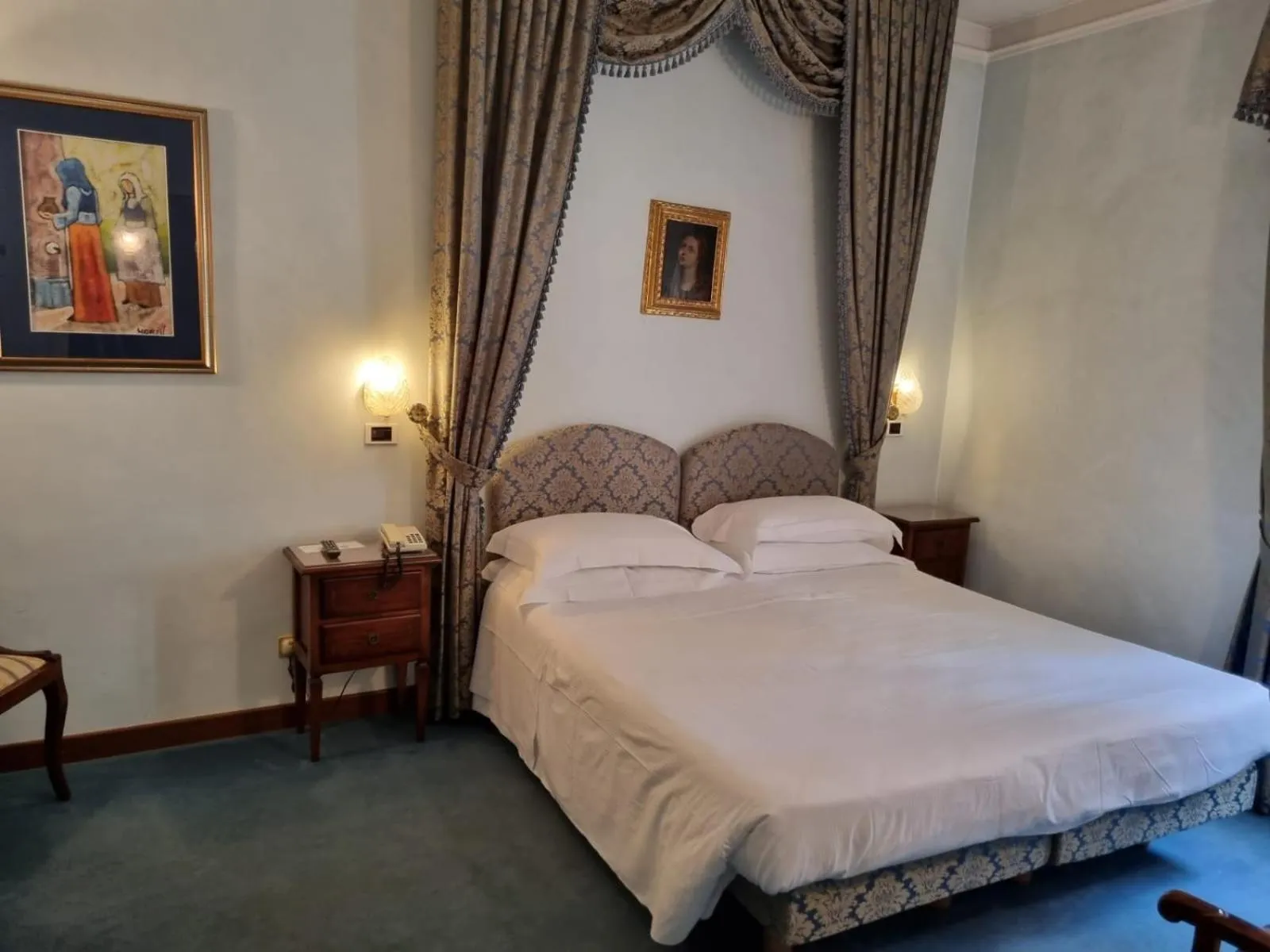 Deluxe Triple Room in Phi Hotel Canalgrande