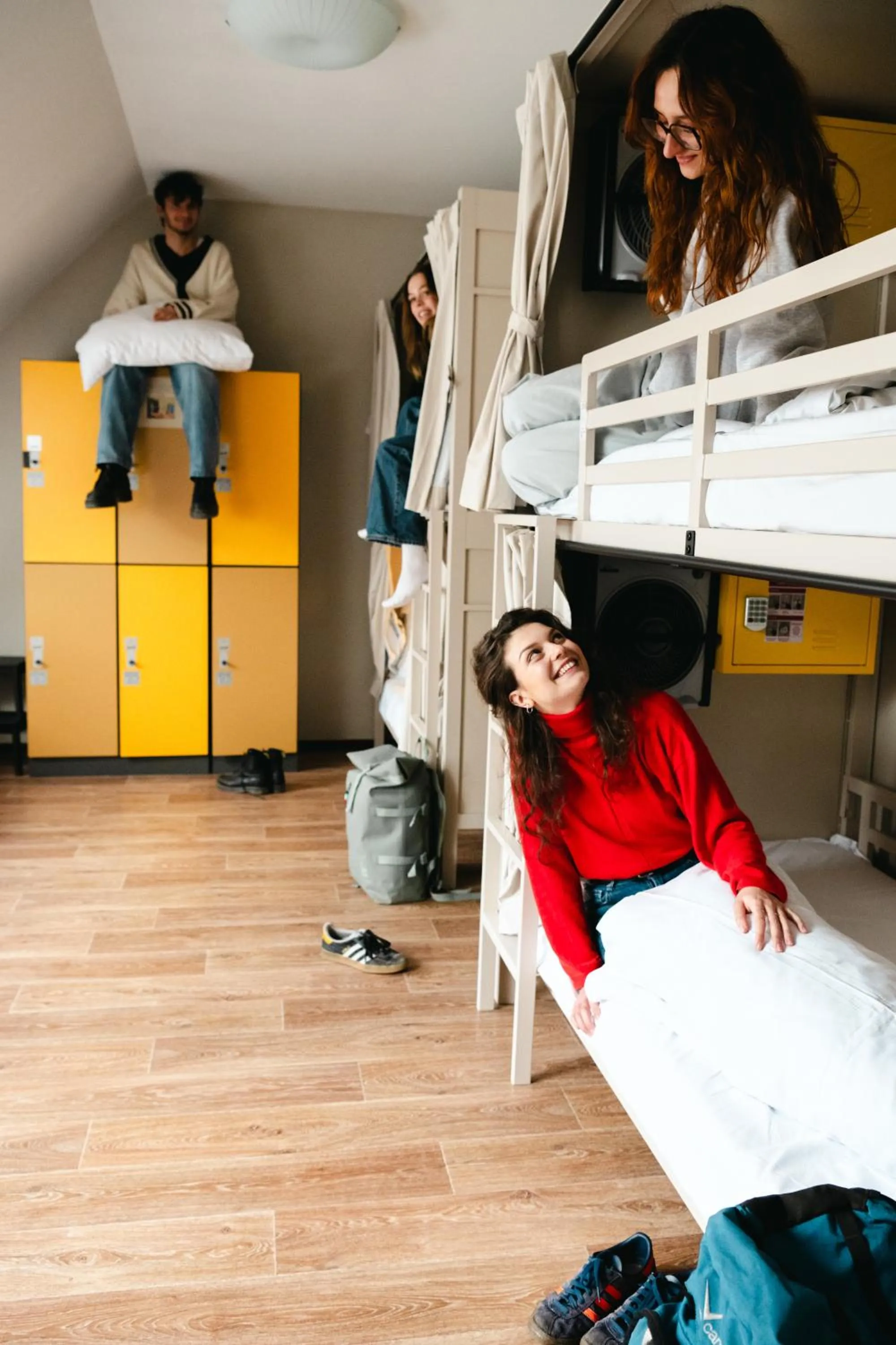 Single Bed in 6-Bed Mixed Dormitory Room in Wombat's City Hostel Vienna Naschmarkt