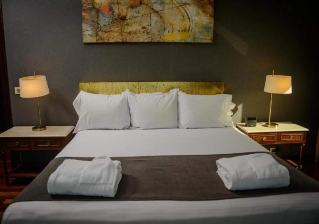 Premium King Room in Radisson Montevideo Victoria Plaza Hotel