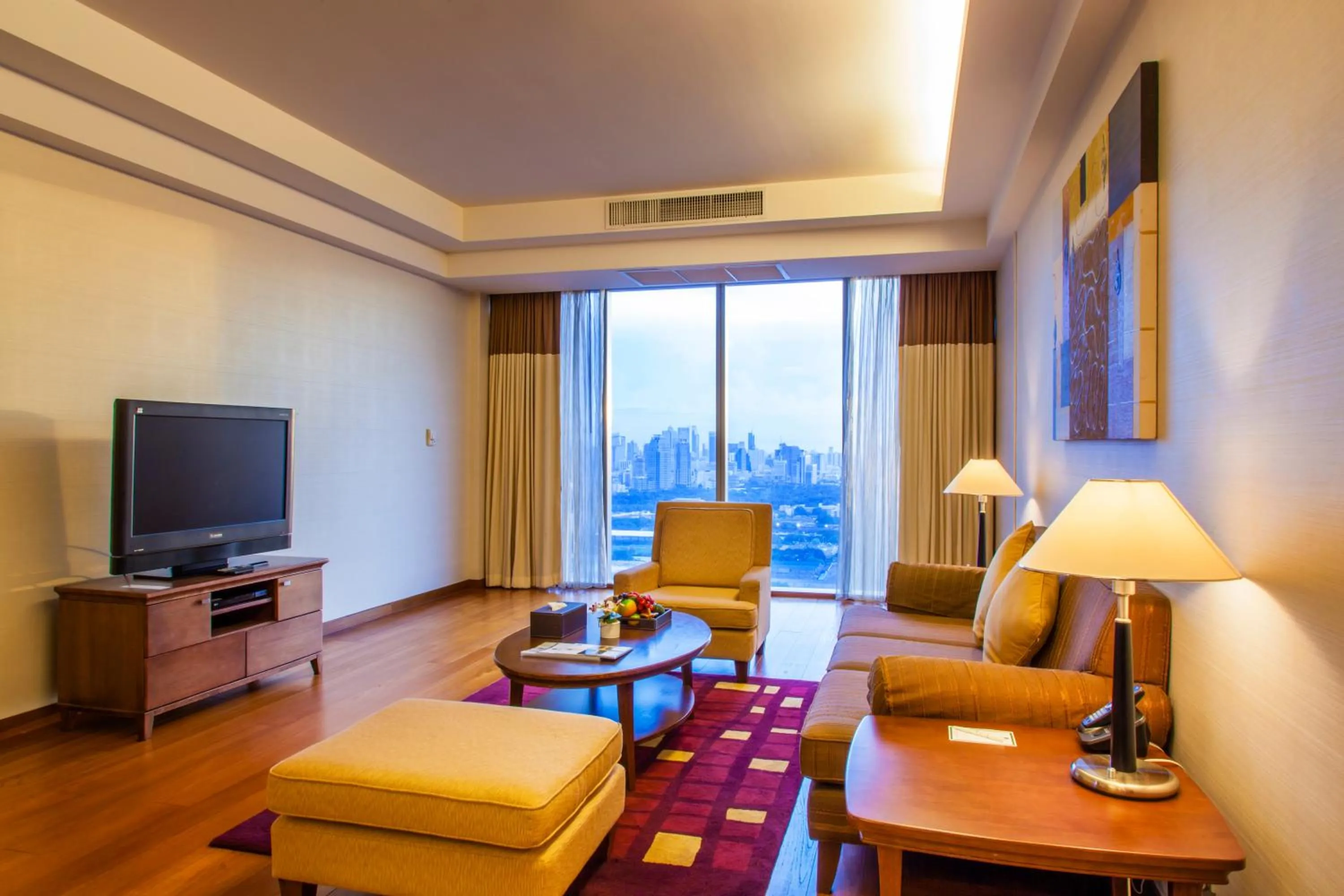 Two-Bedroom Premier with Park View in Column Bangkok Hotel