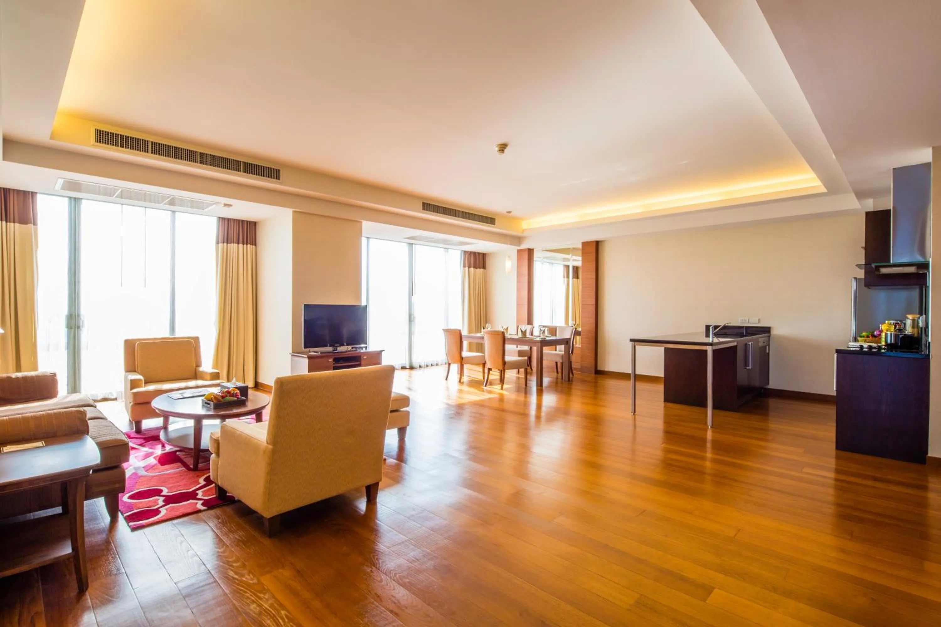 Two-Bedroom Panorama Suite in Column Bangkok Hotel