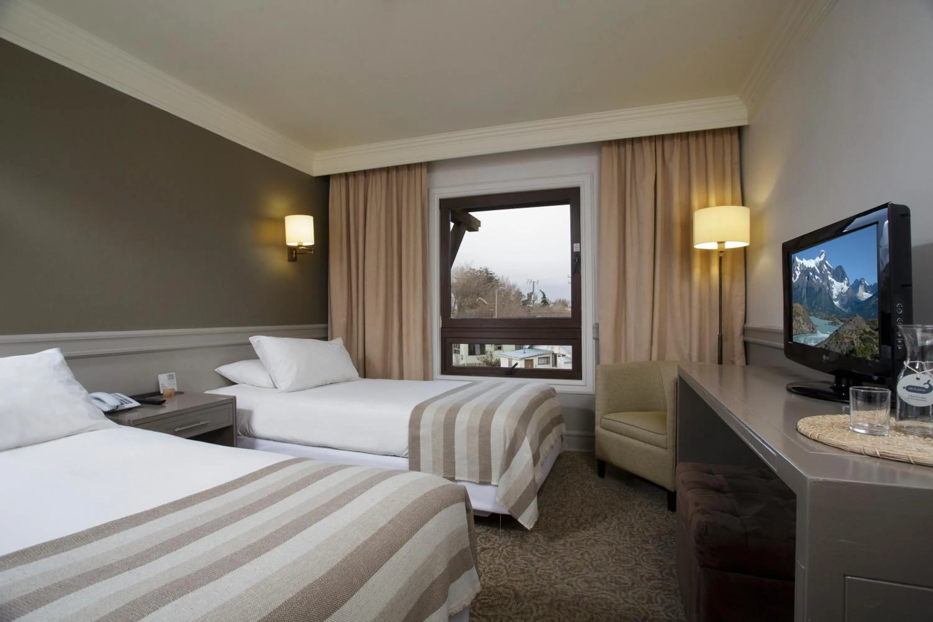 Standard Twin Room in Hotel Costaustralis