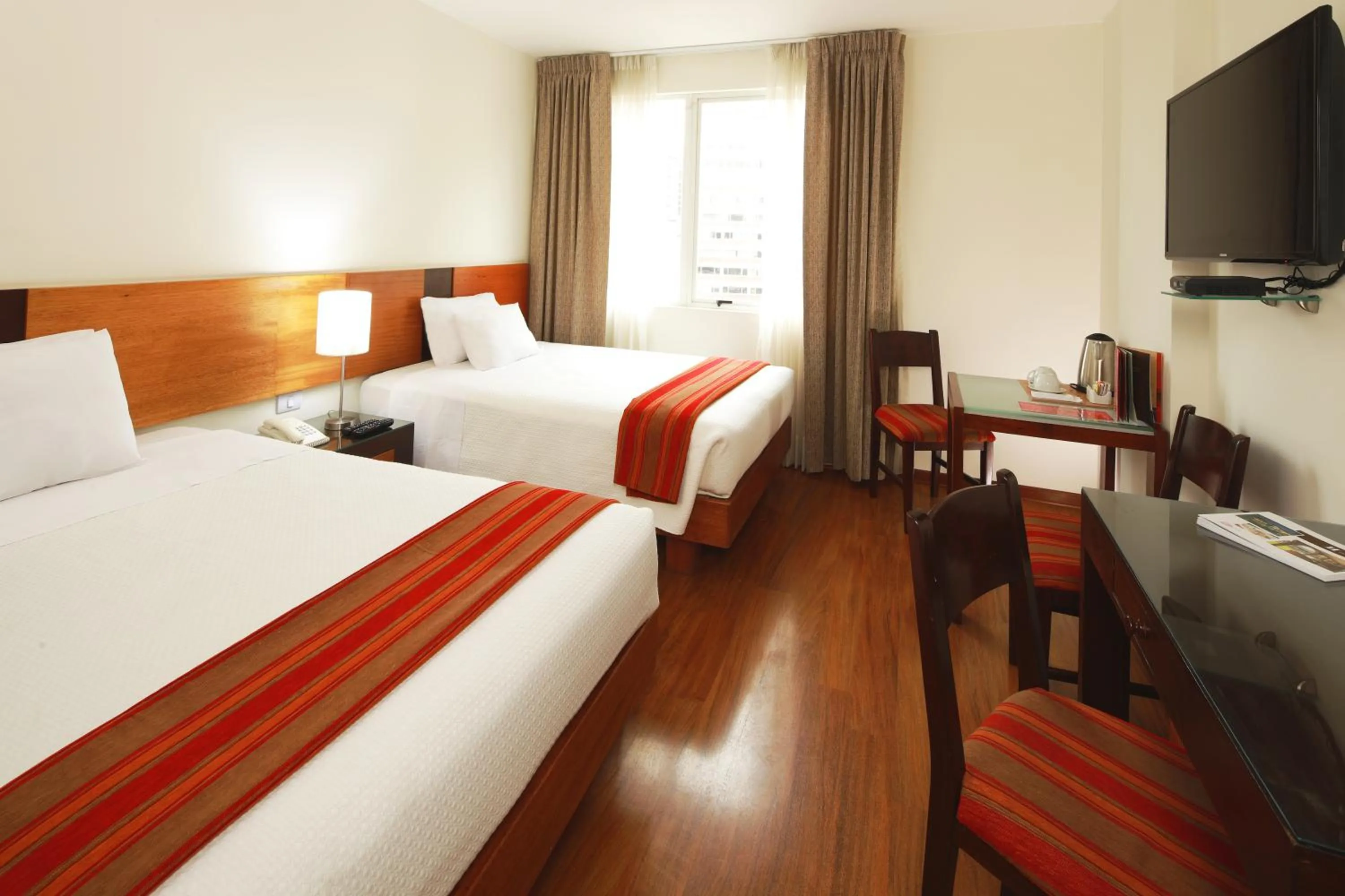 Family Room (2 Adults + 2 Children) in San Agustin Exclusive