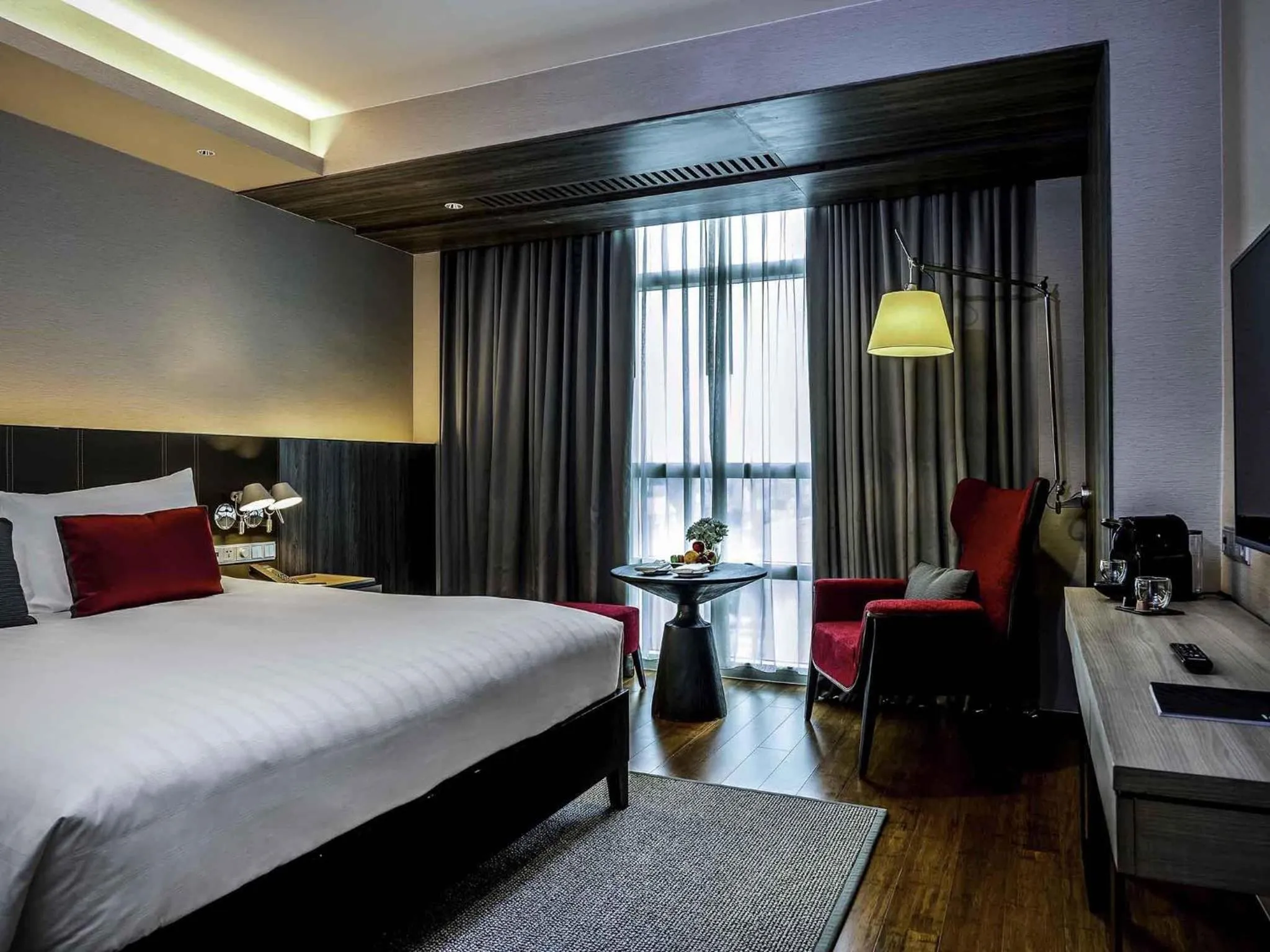 Executive Double Room with Executive Lounge Access in Pullman Bangkok King Power