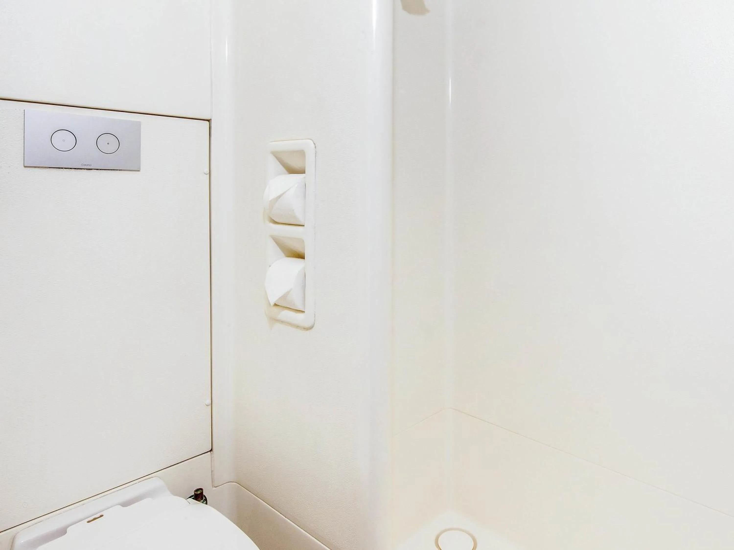 Queen Room with Single Bunk Bed in ibis Budget - Enfield