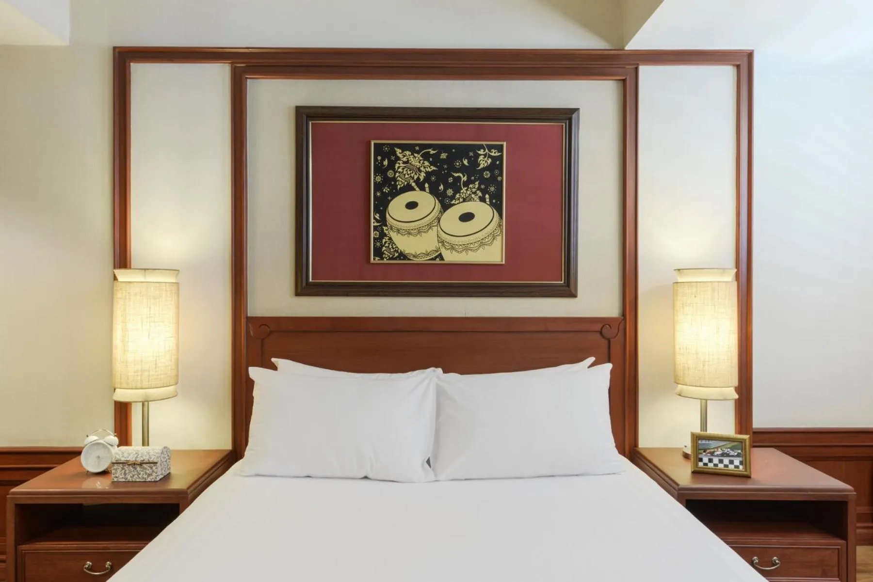 Deluxe Double Room in Centre Point Sukhumvit Thong-Lo