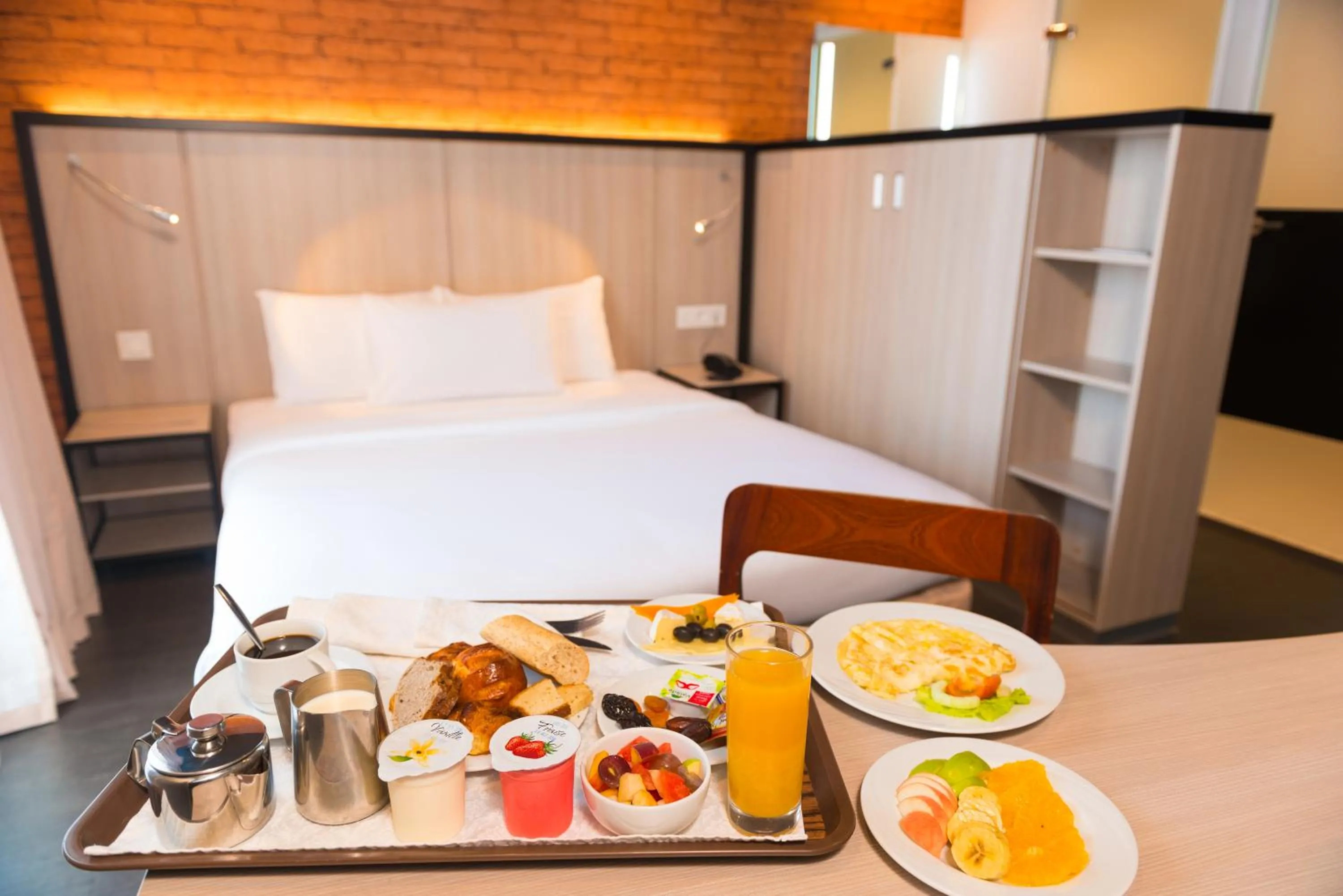 Double Room in ONOMO Hotel Conakry