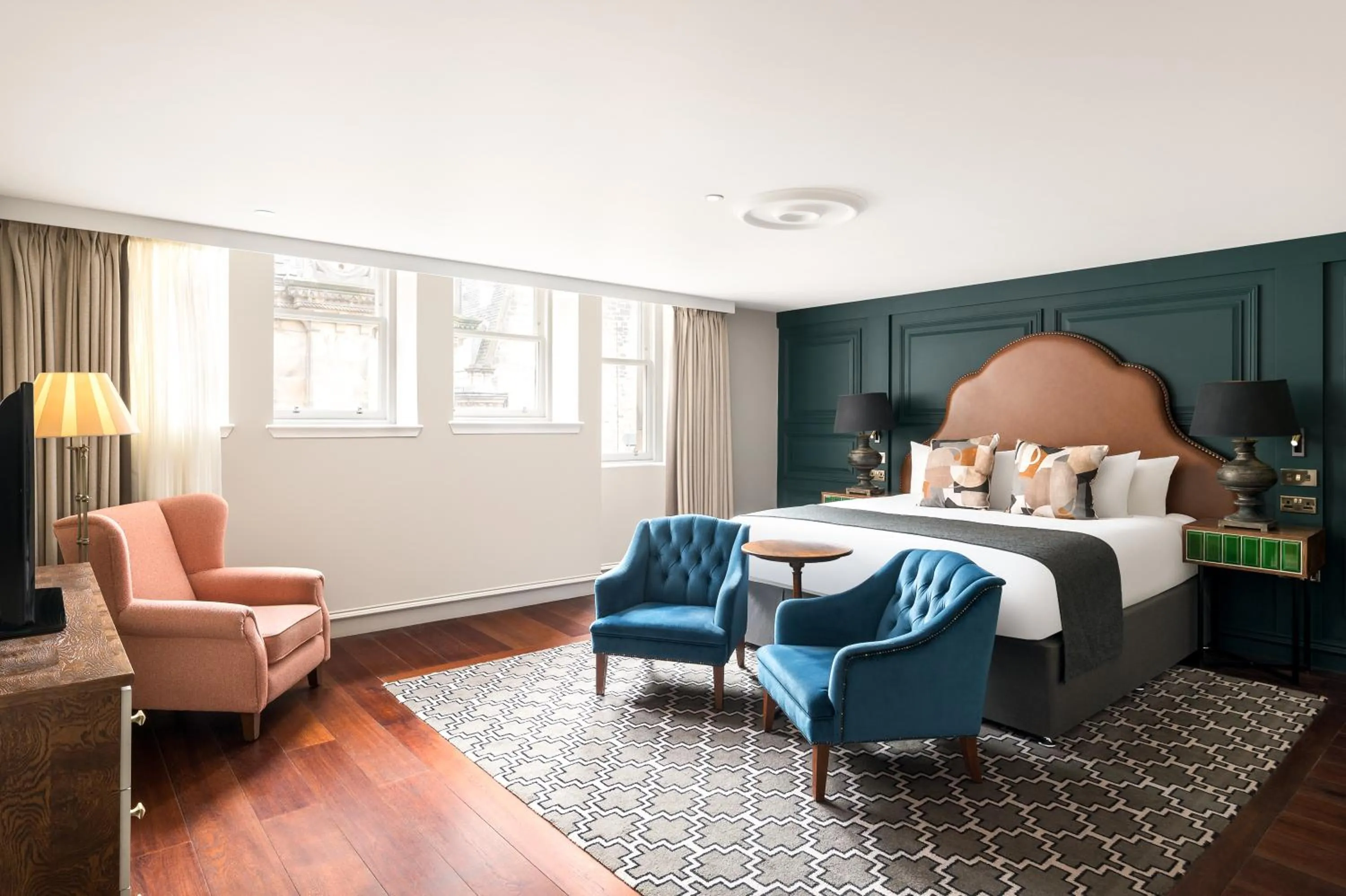 Premium King Room in Hotel Indigo - Edinburgh - Princes Street by IHG