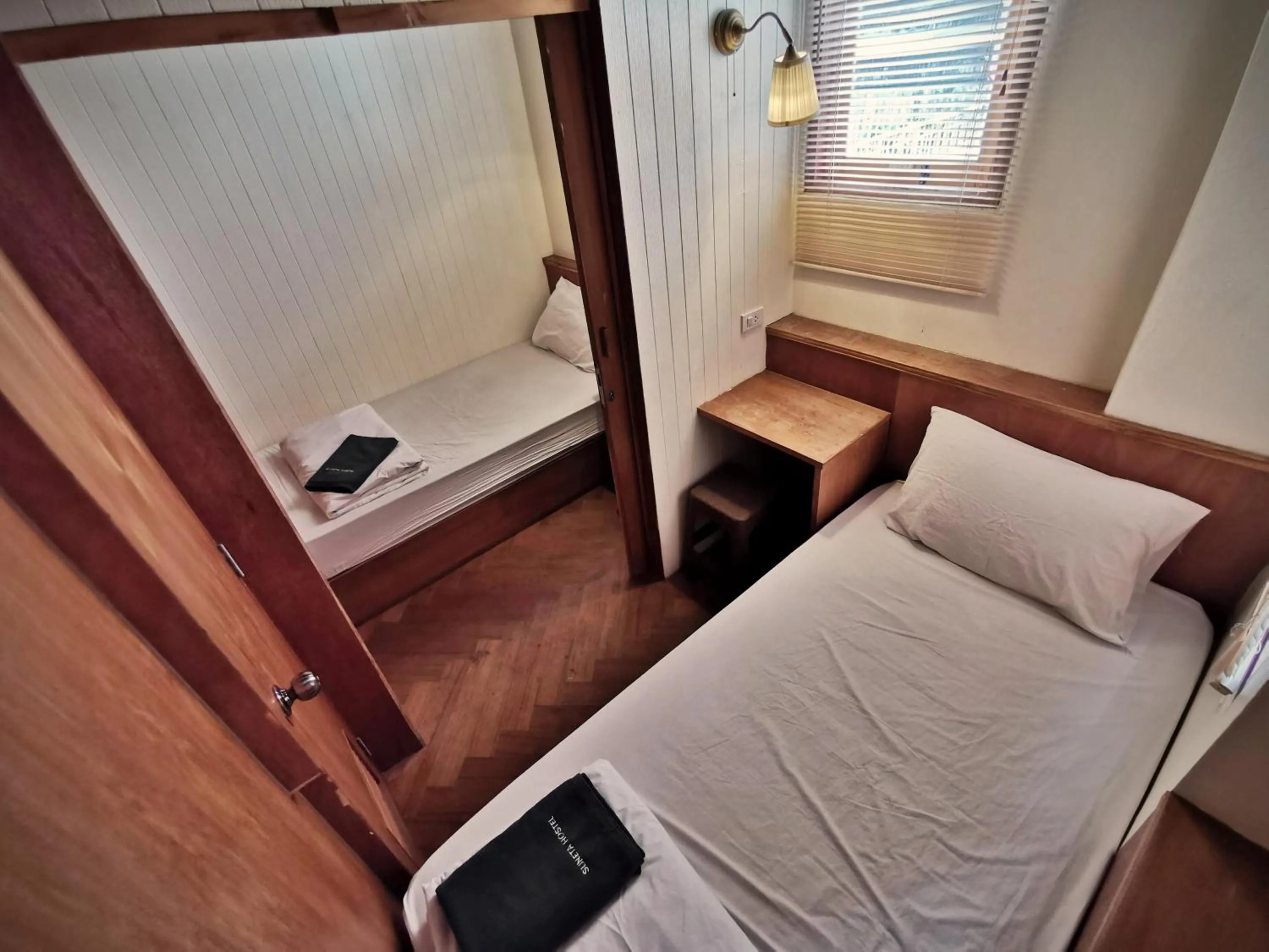 Twin Room with Shared Bathroom in Suneta Hostel Chiangmai